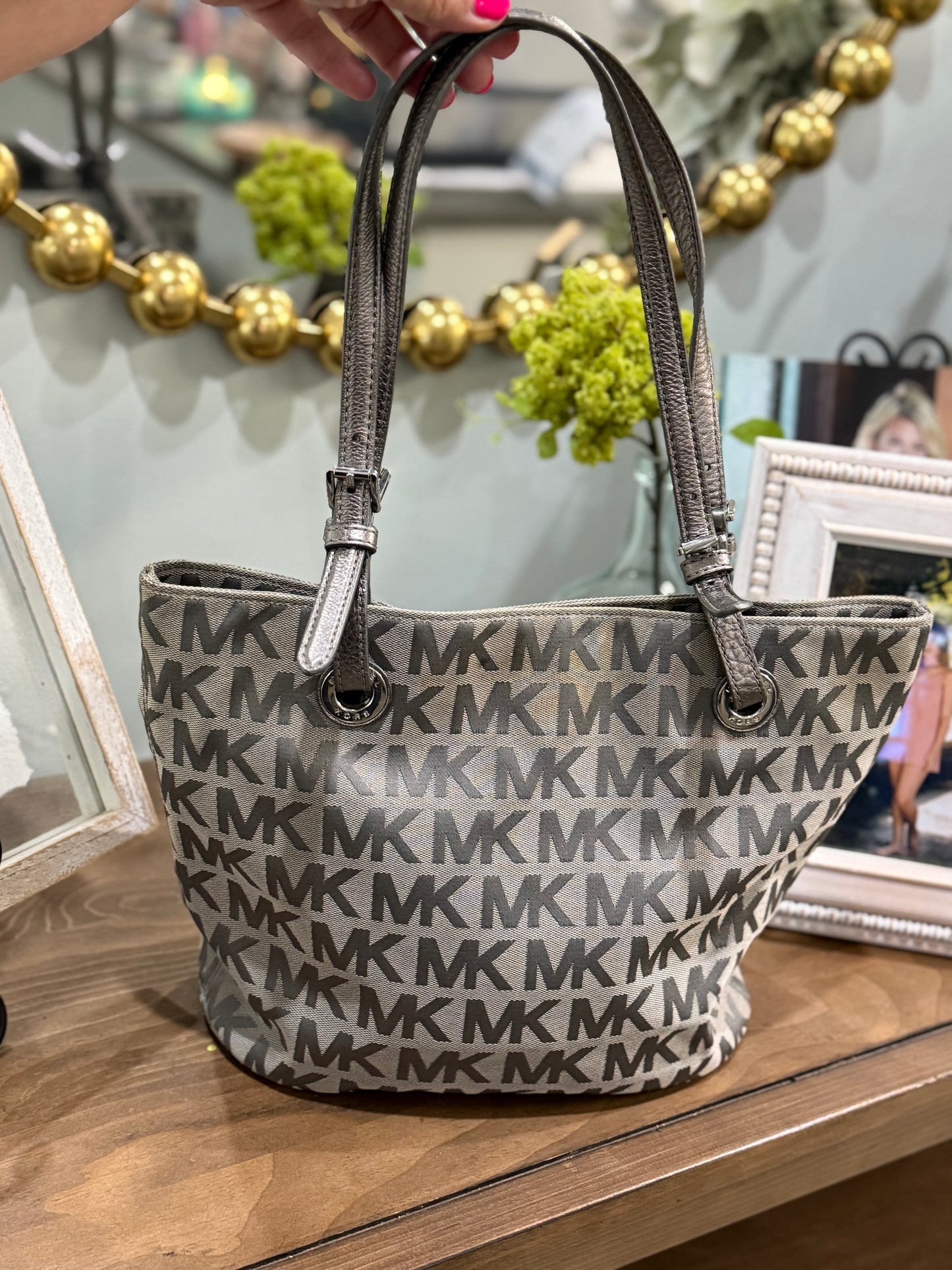Michael Kors Handbag (used)