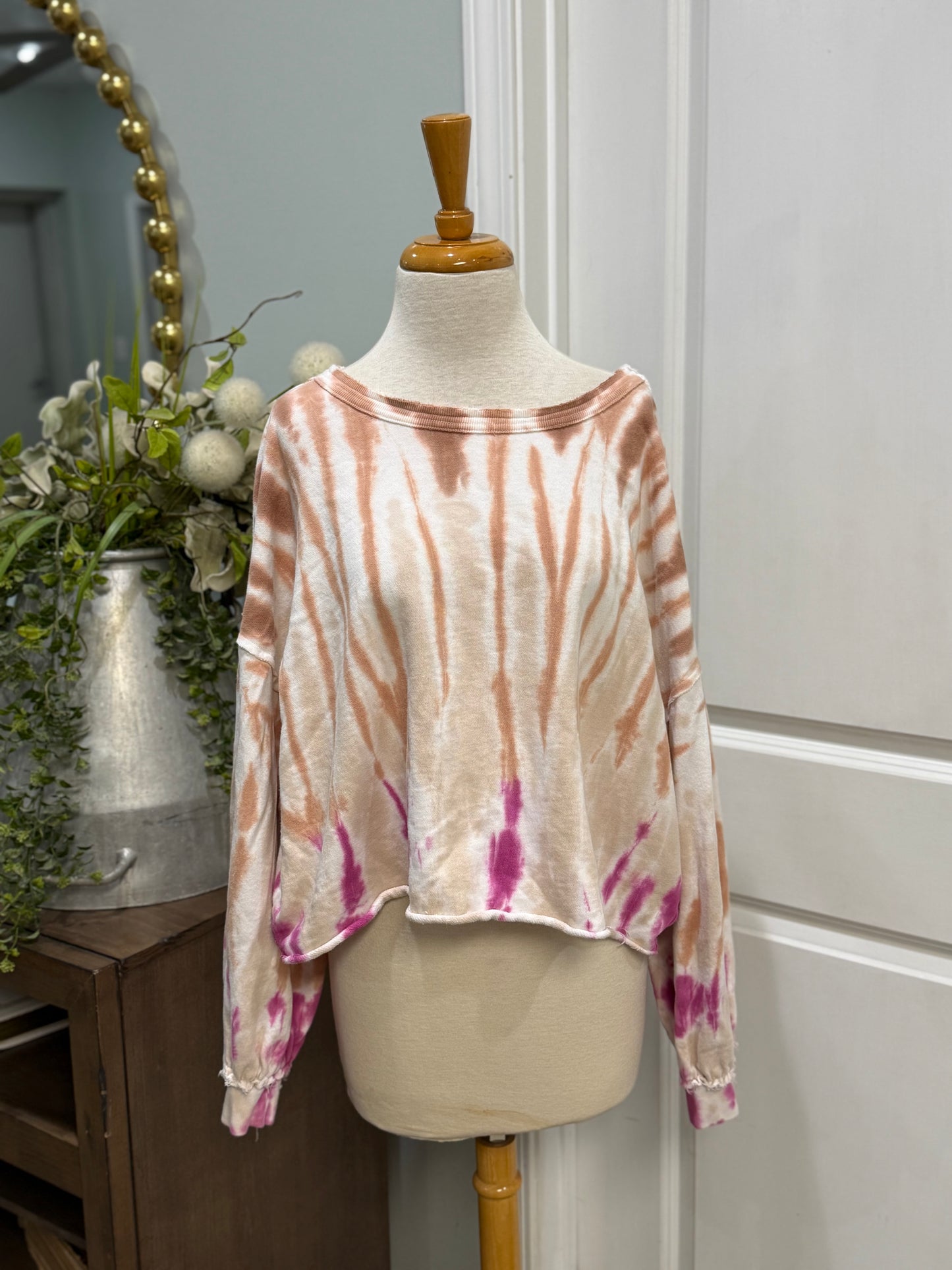 Womens Tie Dye Sweatshirt Size M/L
