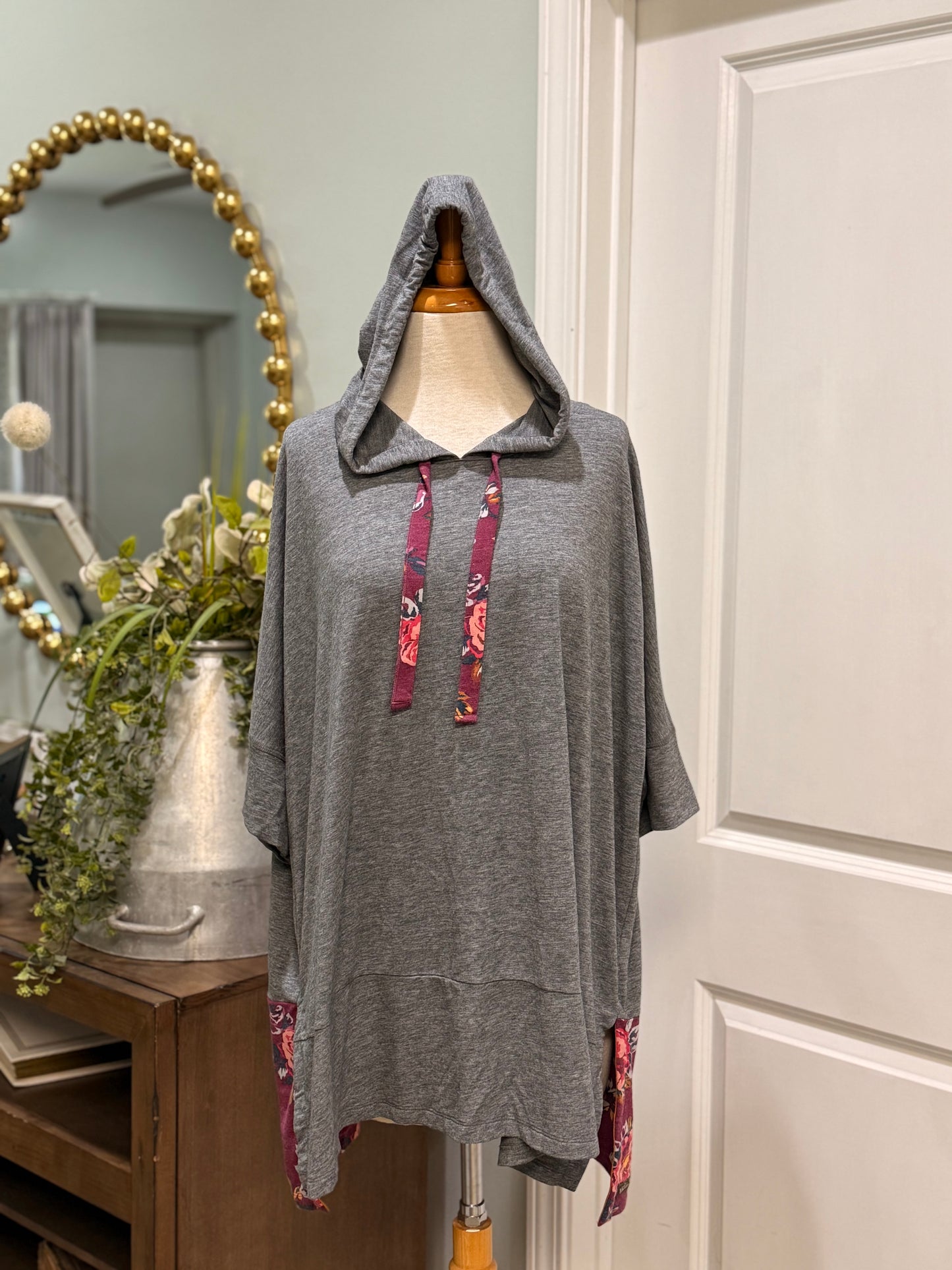Womens Matilda Jane Pullover Size XXL
