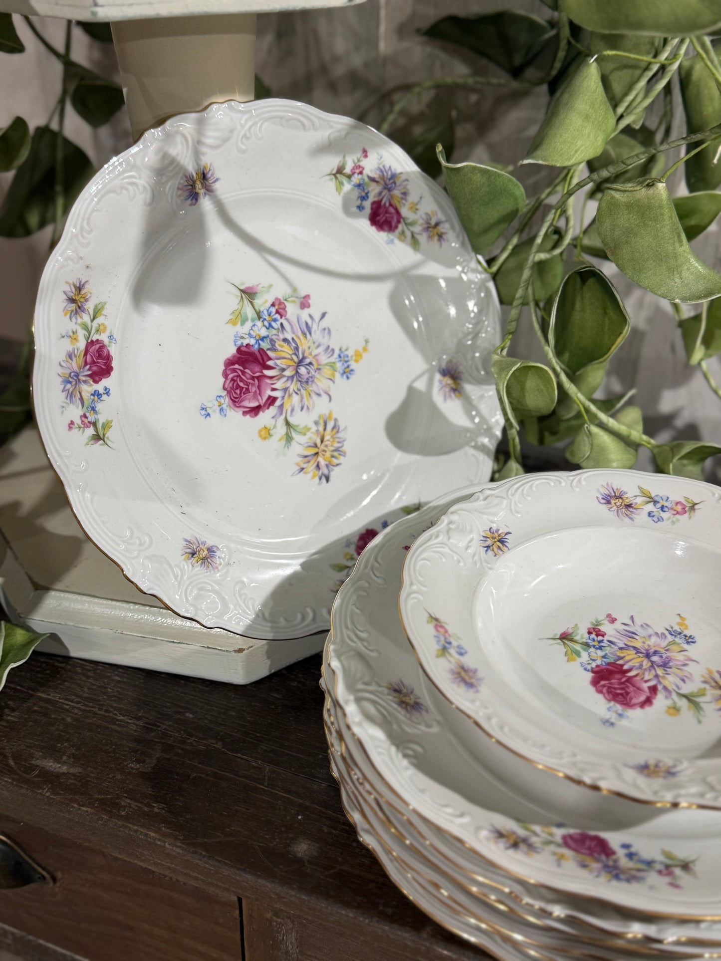 22pc Walbrzych Rose Crest Fine China