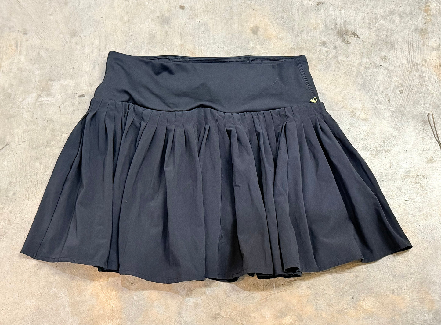 Womens Black Athletic Skort Medium EUC