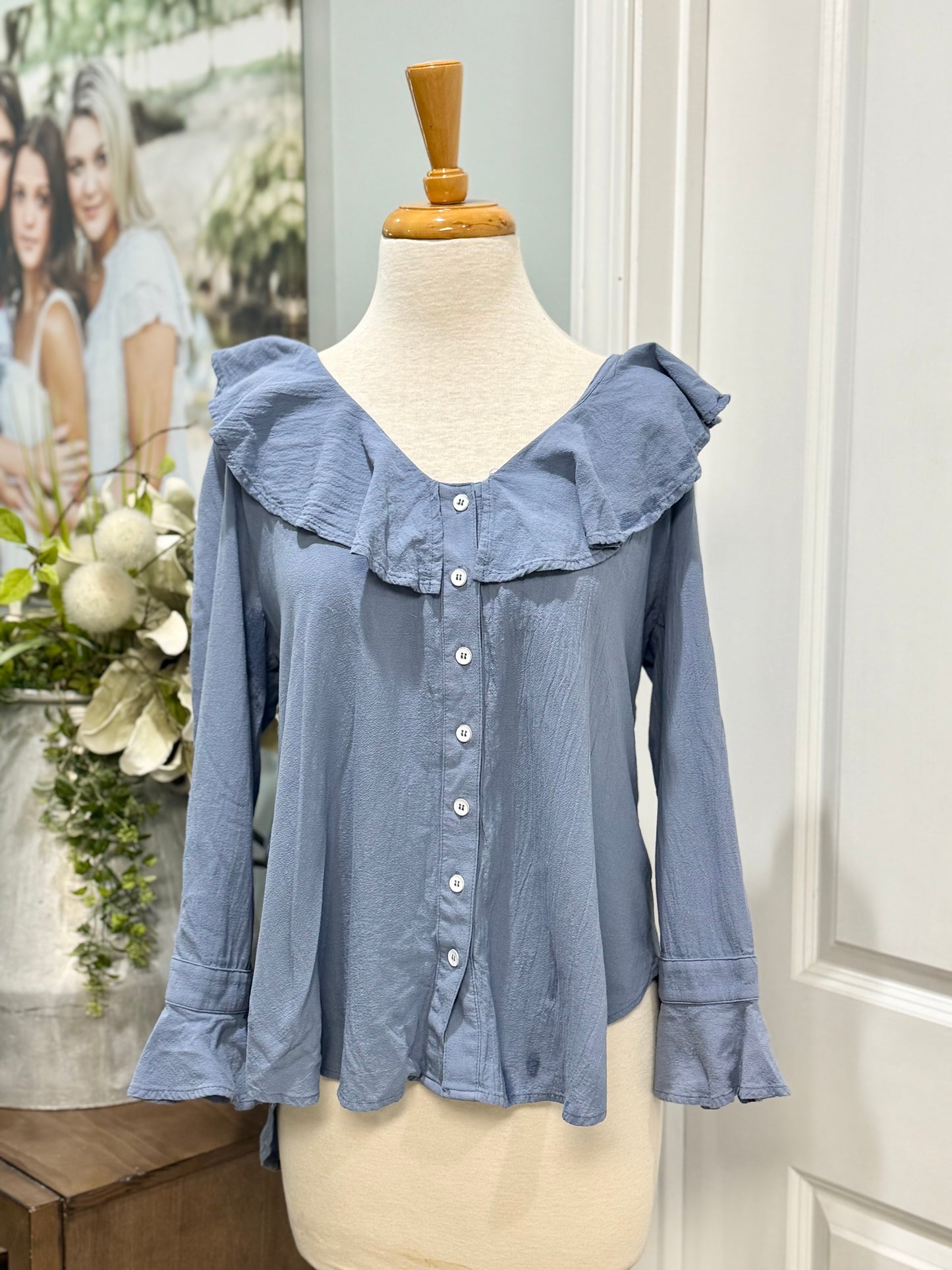 Womens Entro Ruffle Collar Blouse Size Large