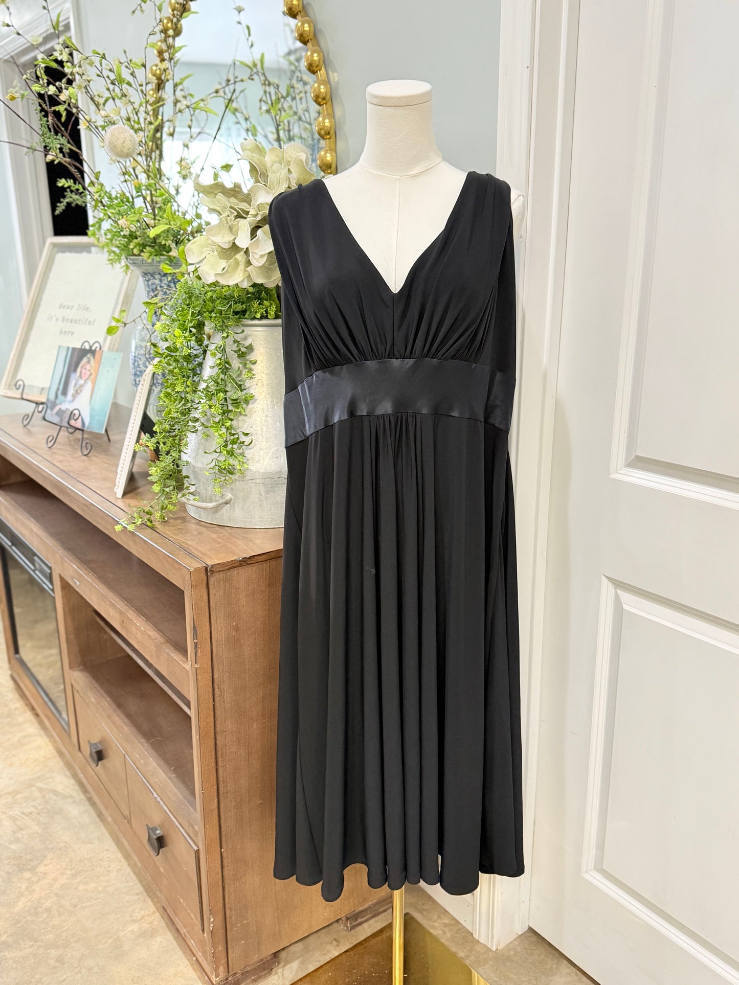 Womens Jones New York Black Dress Size 20 EUC