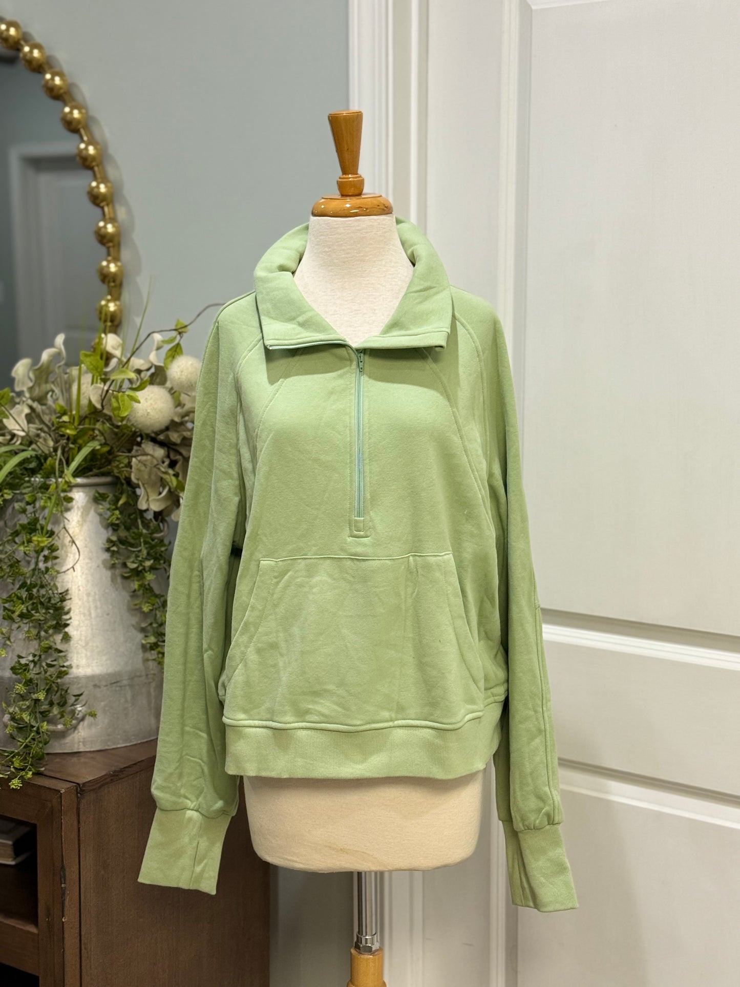 Womens Green Pullover Size XL