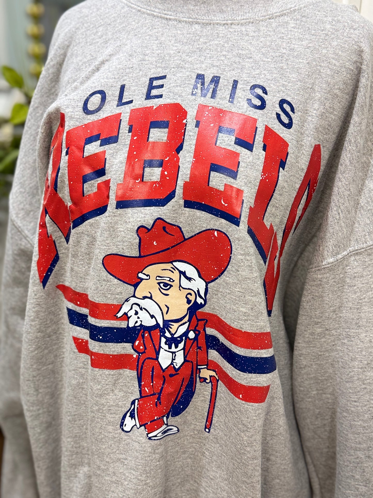 Womens Ole Miss Sweatshirt Size Large