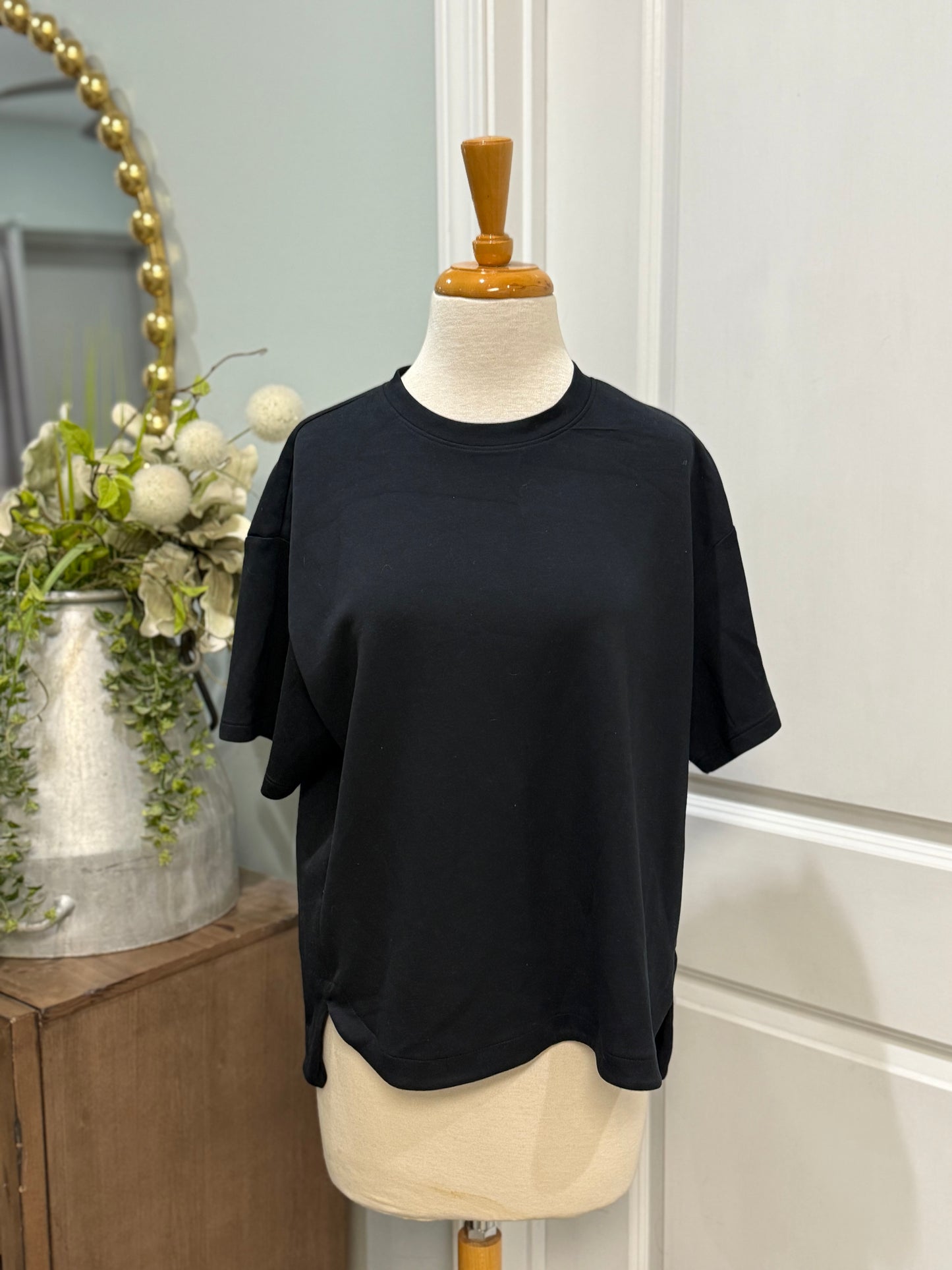 Womens Super Soft Black Tshirt Size Large