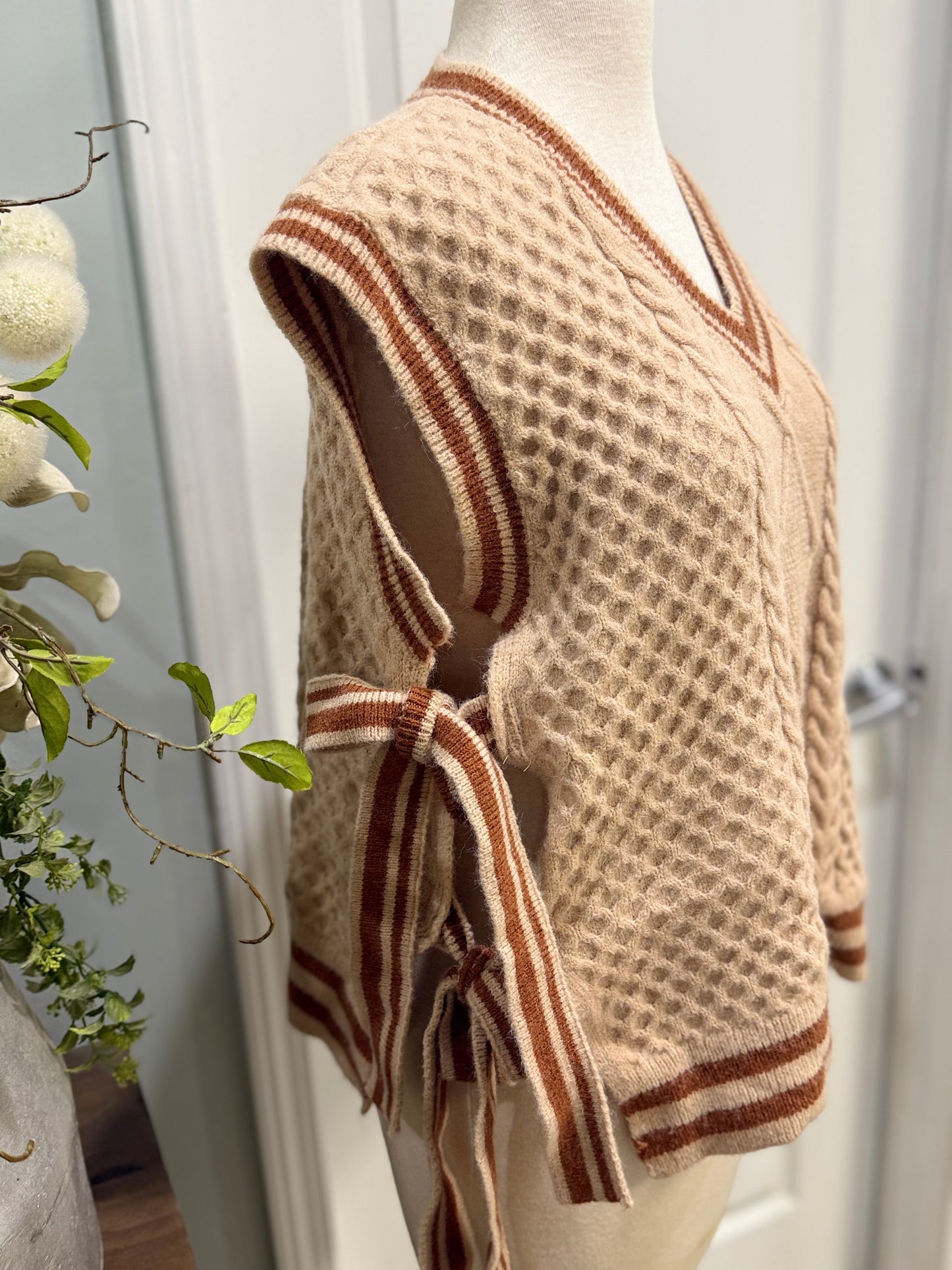 Womens &Merci Sweater Vest Large