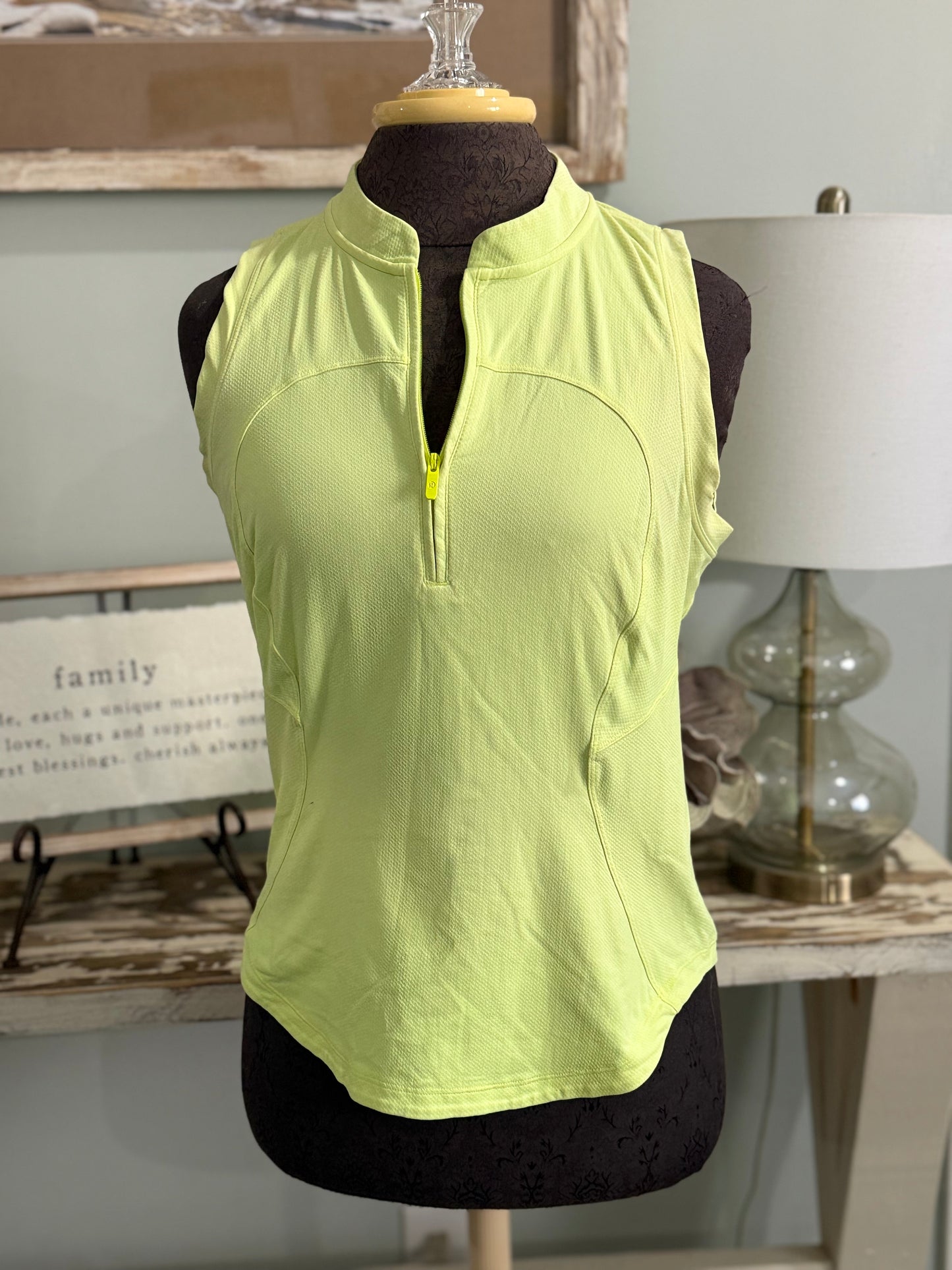 Womens Lululemon Tank Medium