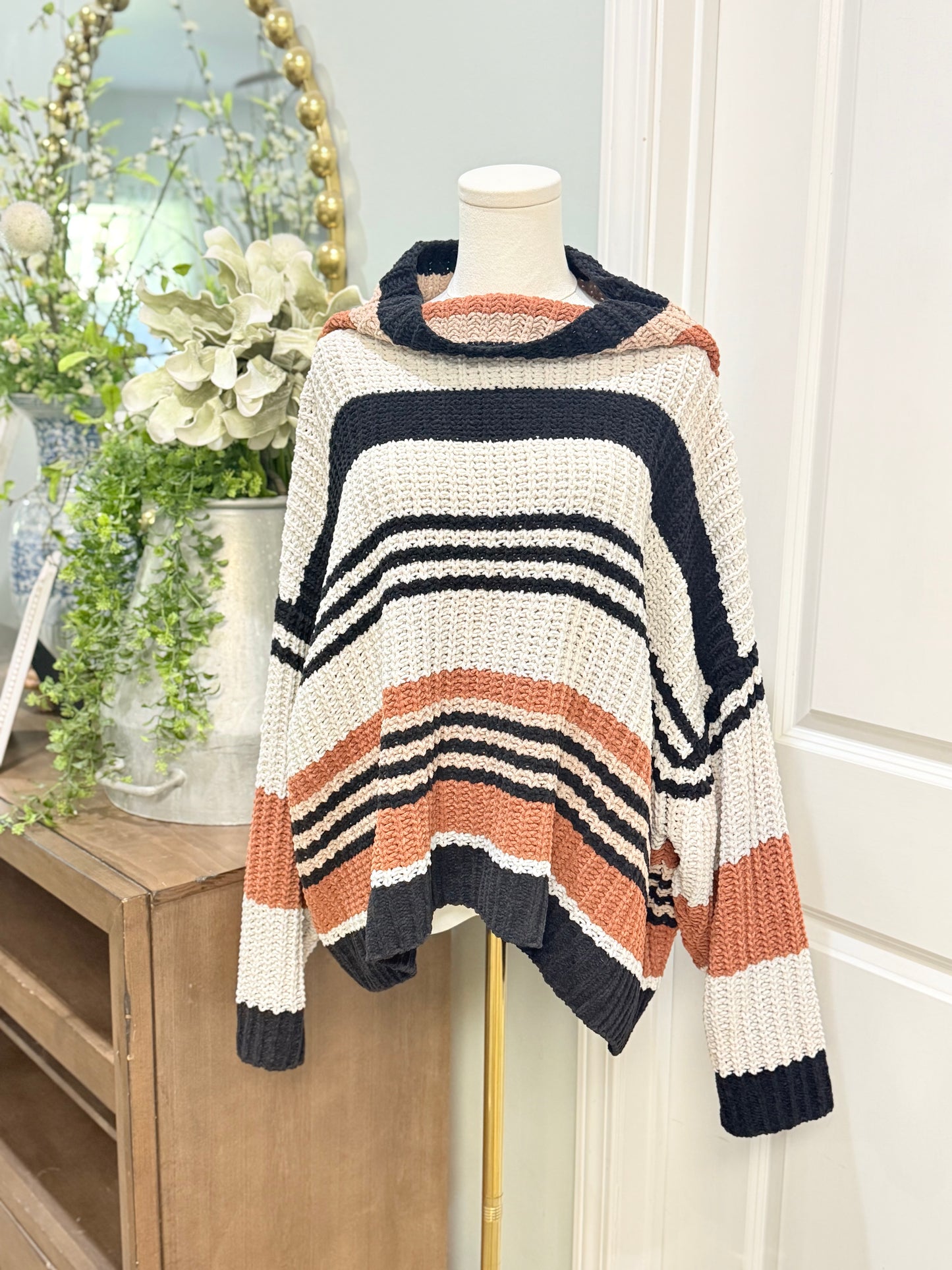Womens By Together Sweater M/L EUC