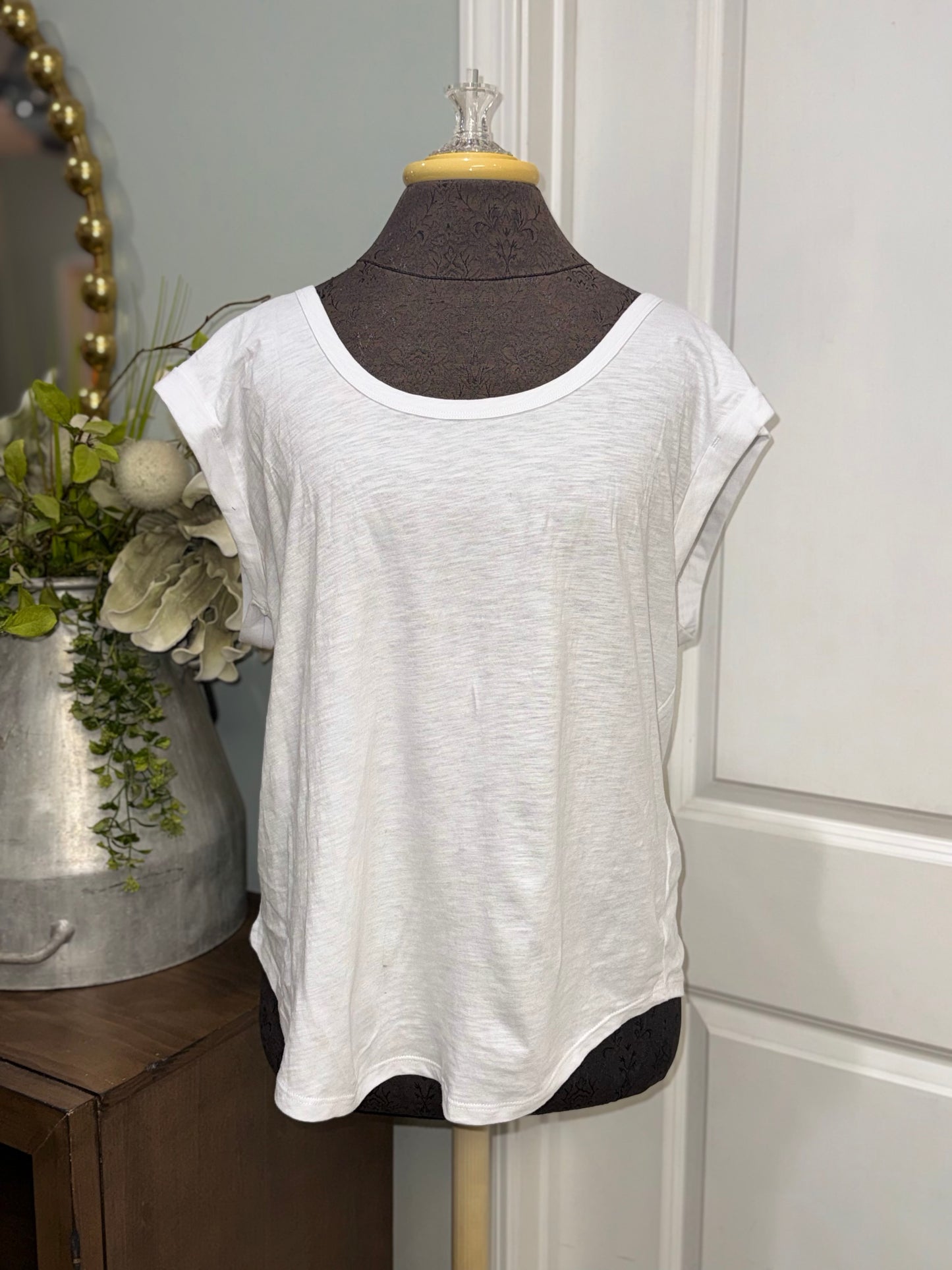 Womens Z Supply Tshirt XL NWT