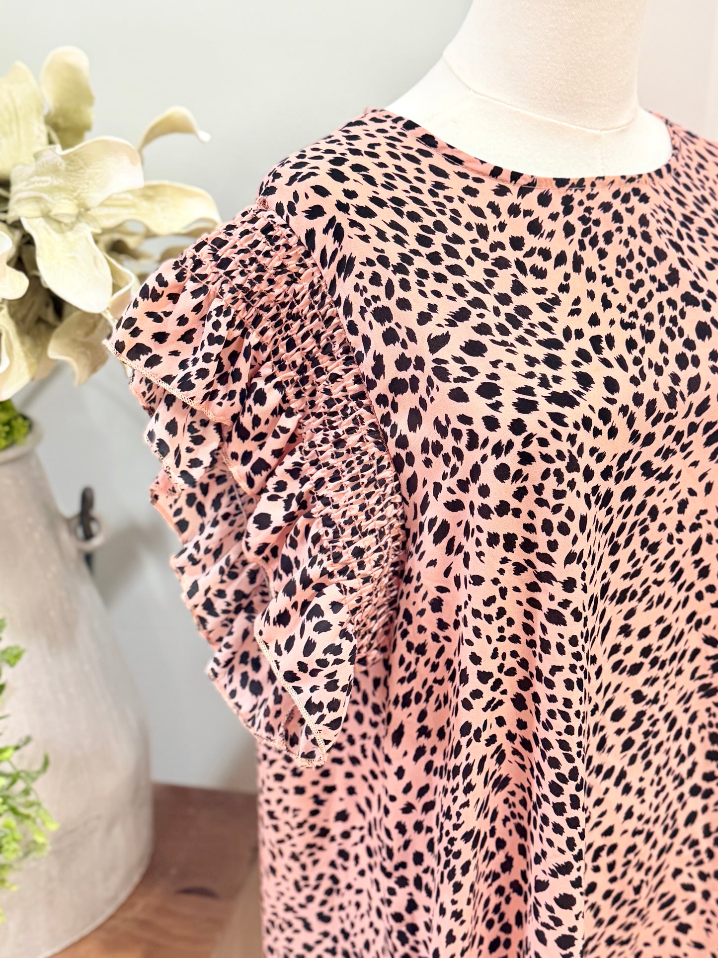 Womens Leopard Smocked Sleeve Blouse Large