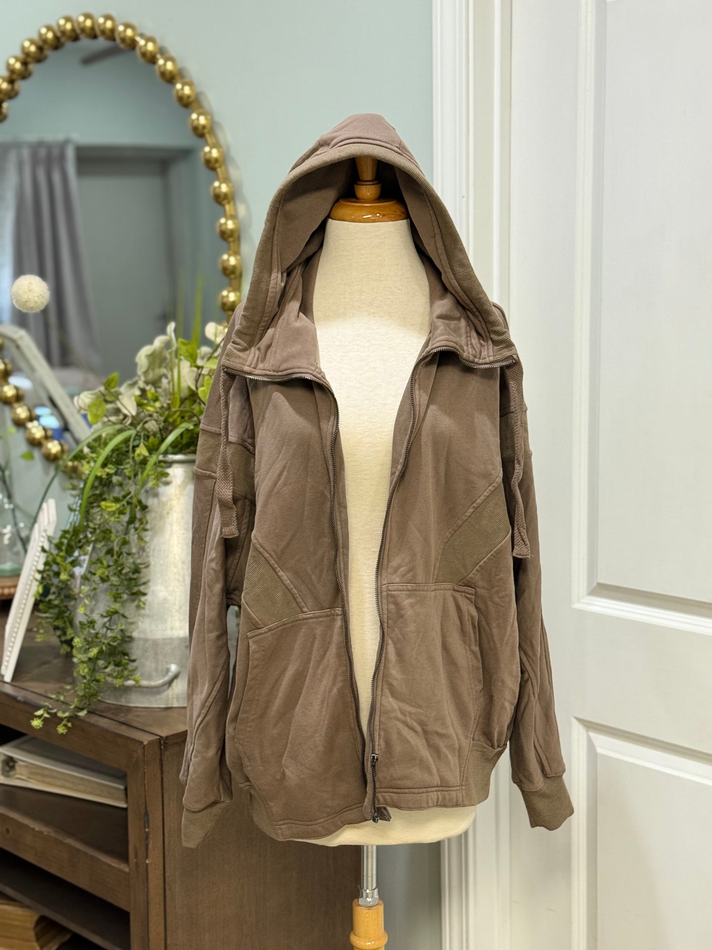 Womens Easel Jacket Size Large