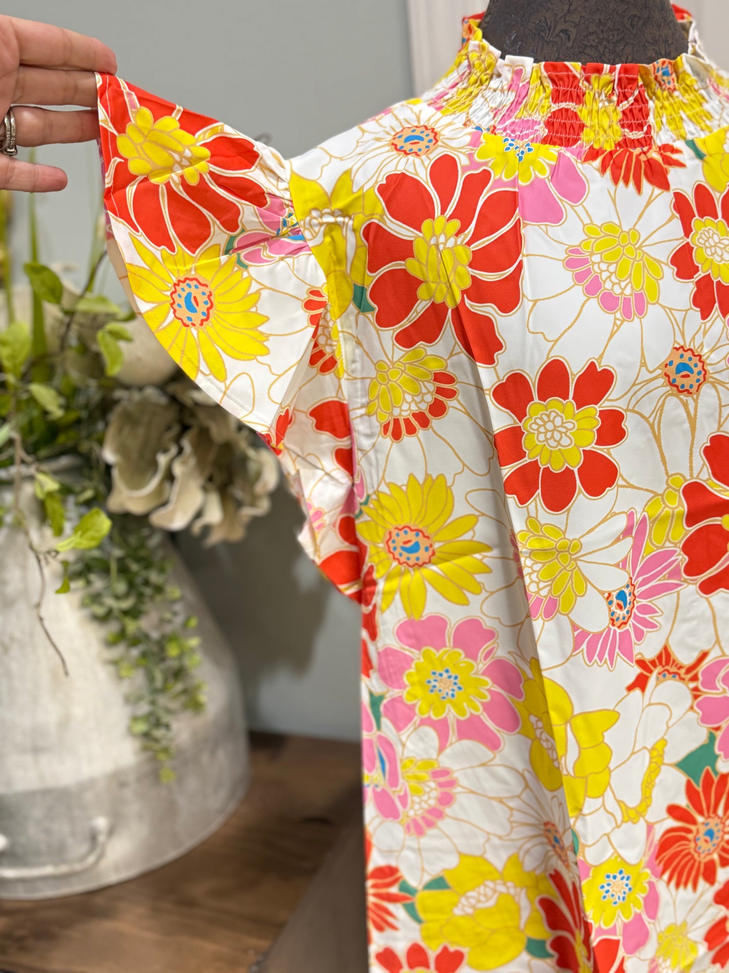 Womens Smocked Collar Flutter Sleeve Blouse Small-XL