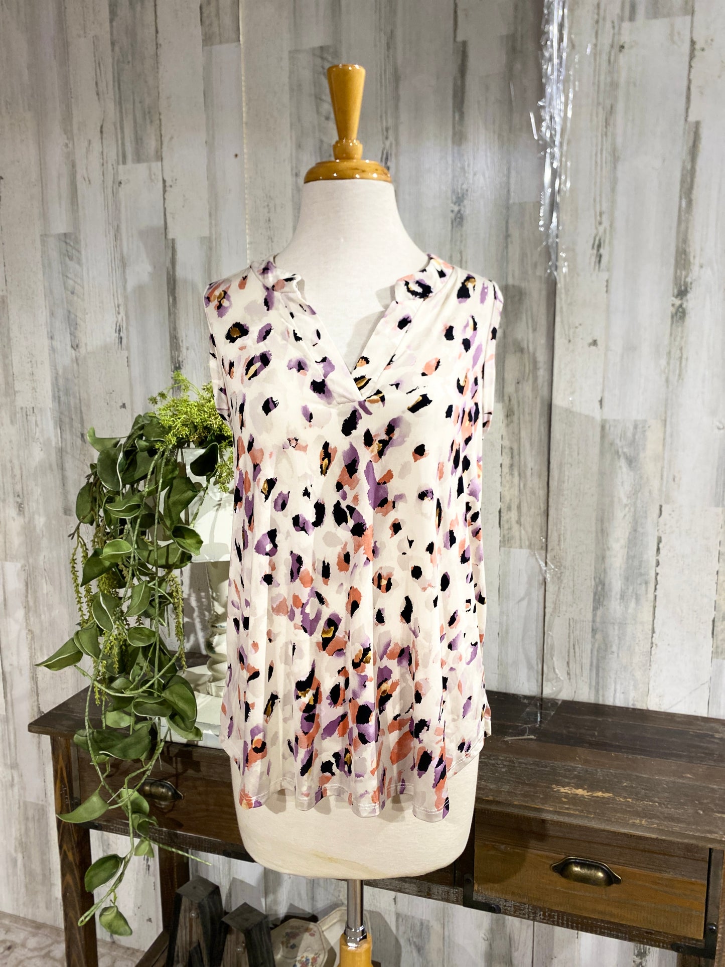 Womens Sew In Love Sz Small
