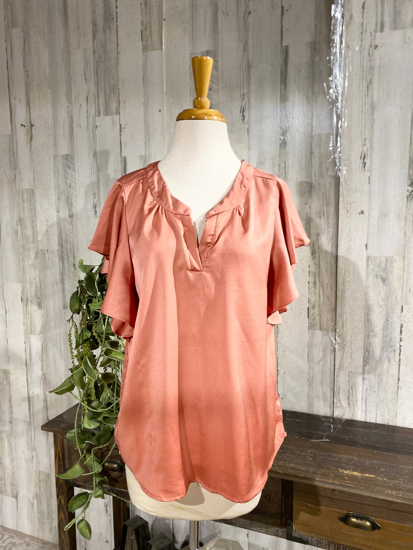 Womens Umgee Satiny Top Sz Large