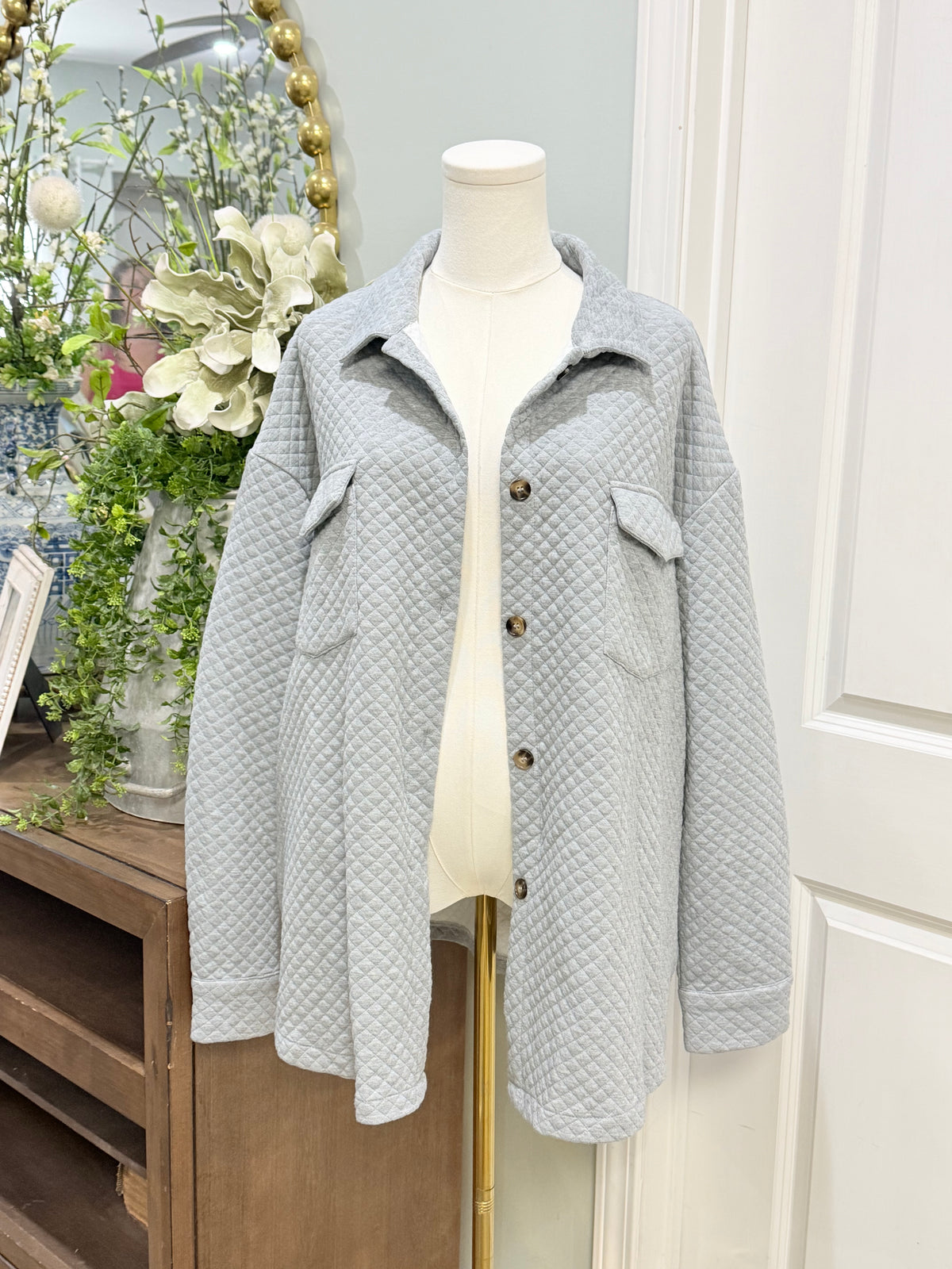 Womens Grey Quilted Shacket Size XL EUC