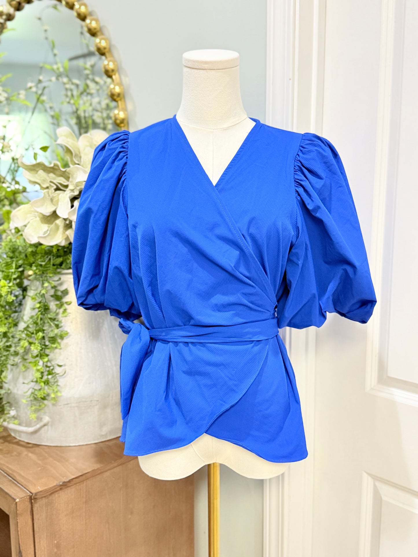 Womens Glam Puff Sleeve Blouse Small EUC