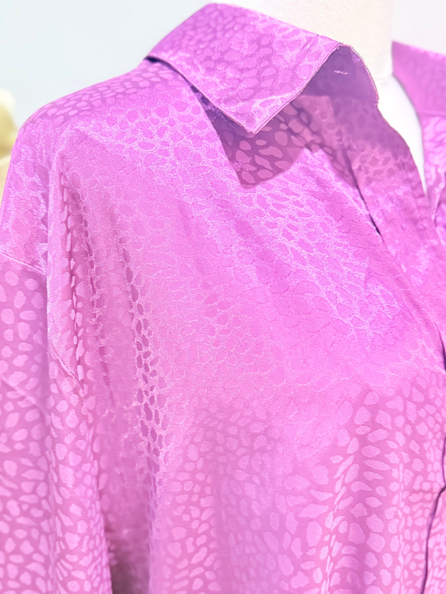 Womens First Love Satin Leopard Blouse 3X EUC