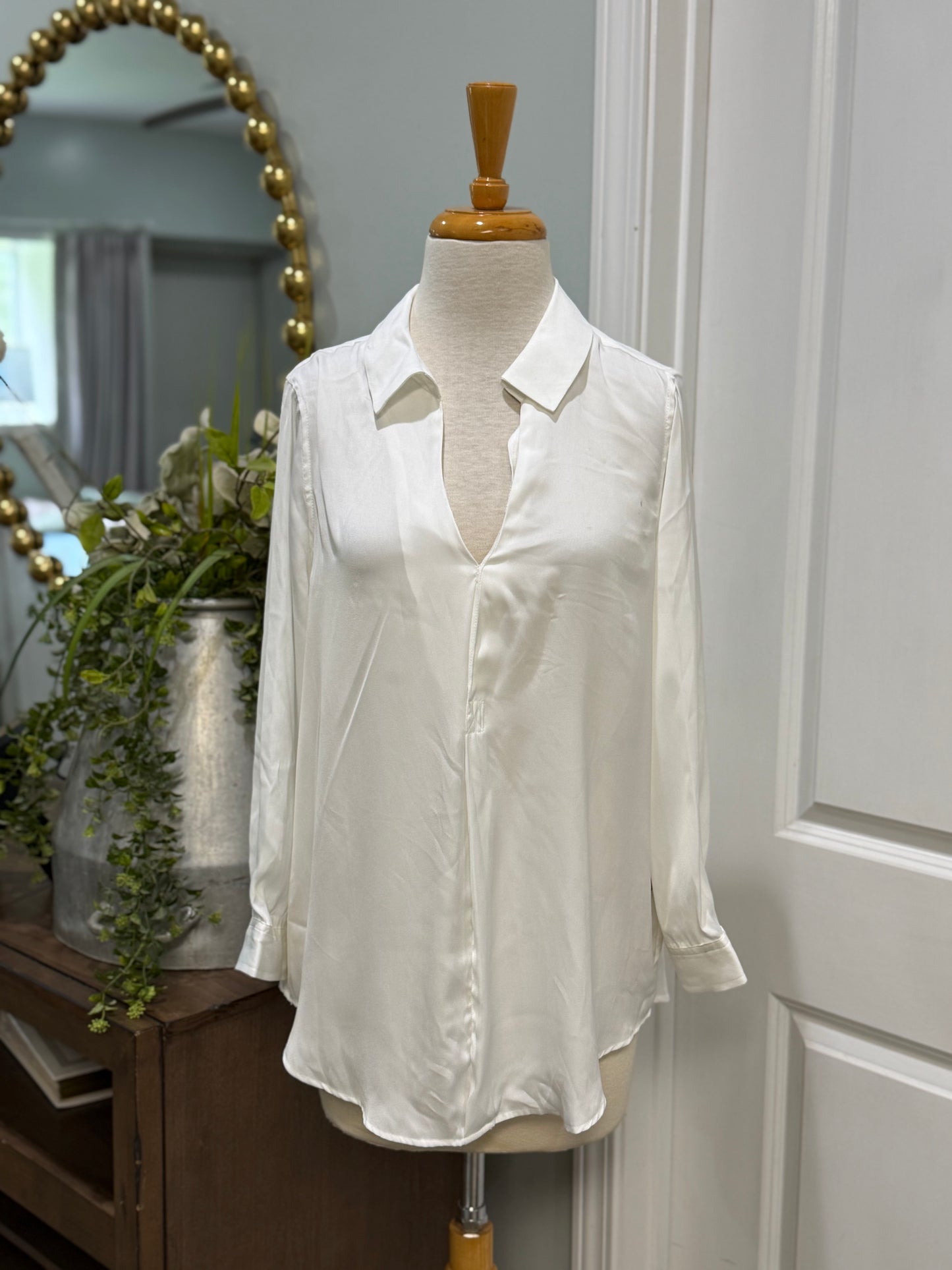 Womens Tart Blouse Size Large NWT $138