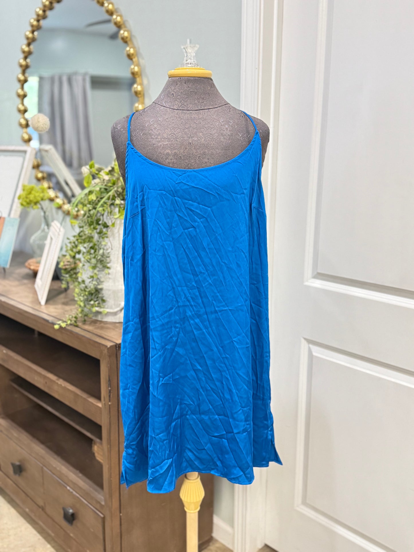 Women Blue Satin Gown XXL NWT