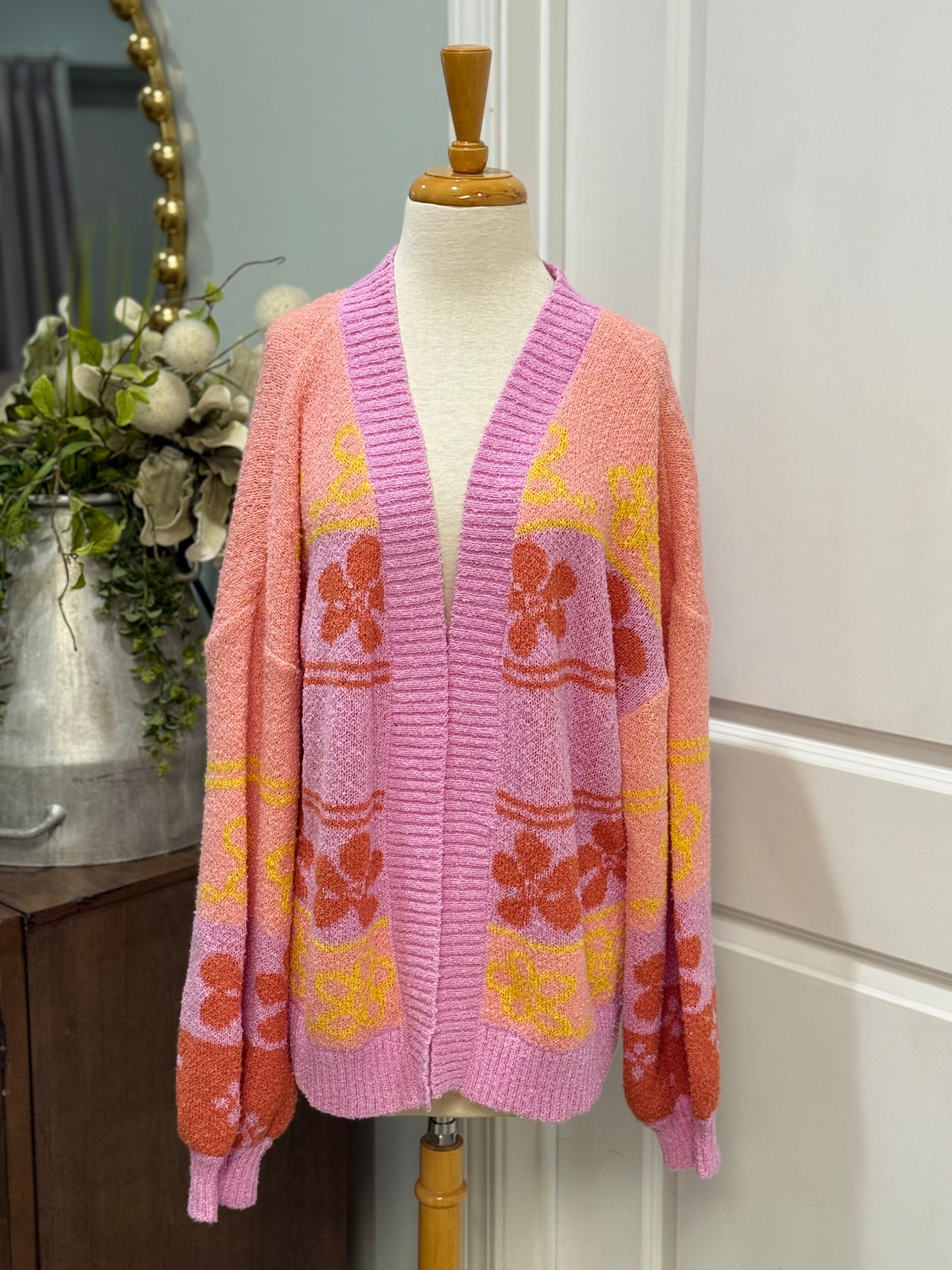 Womens Flower Cardigan Large NWT $38