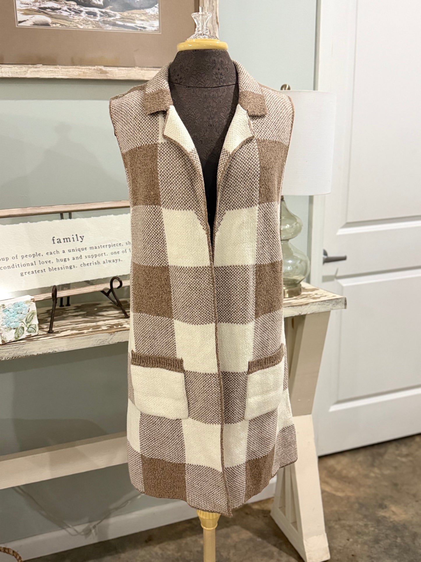 Womens Love Tree Checkered Vest Large