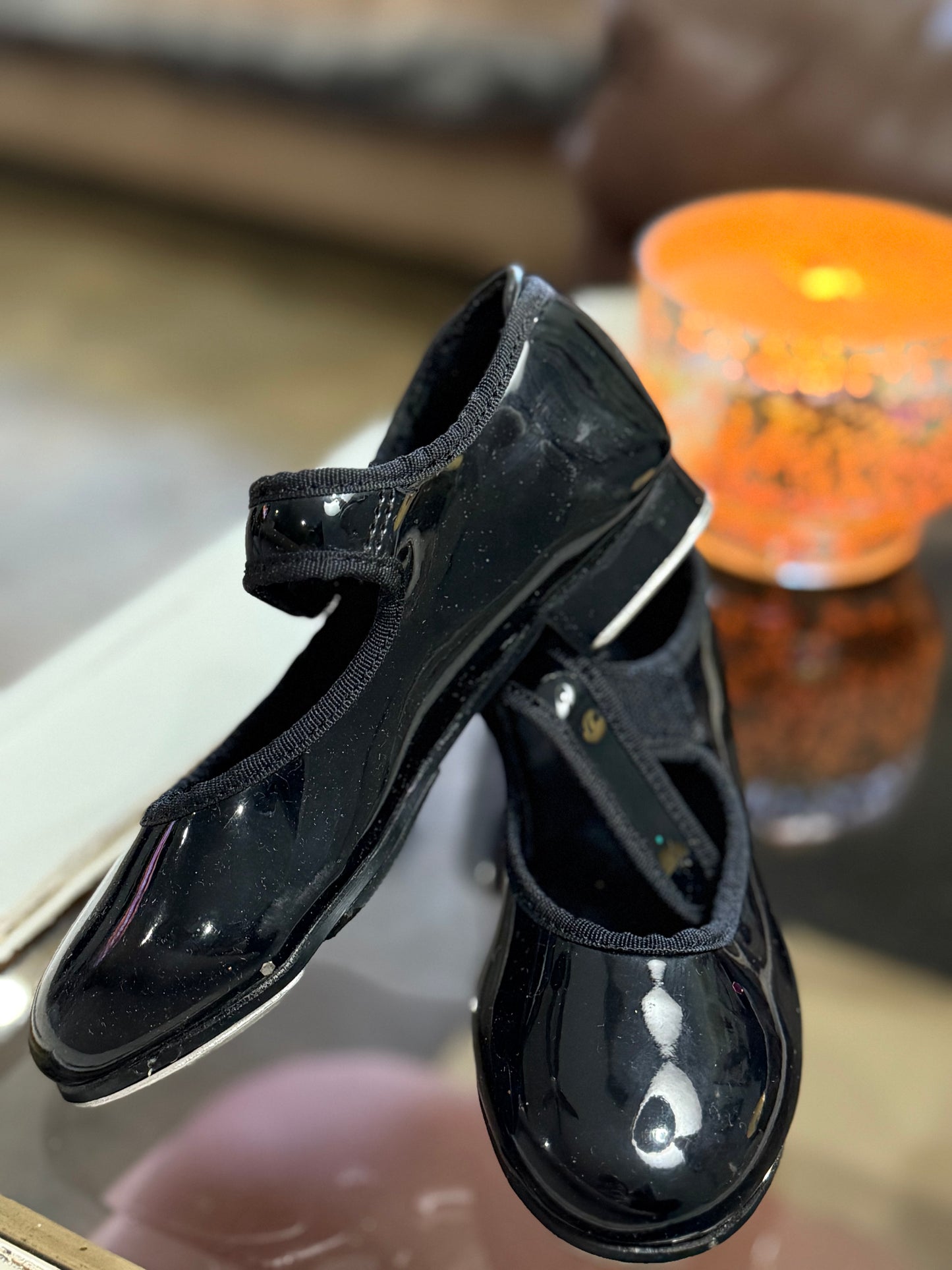 Girls Theatrical Tap Shoes Size 9M