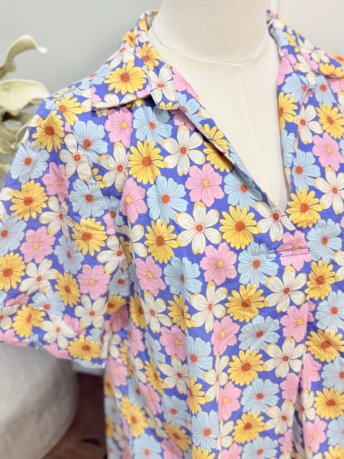 Womens SSYS Floral Dress Medium EUC