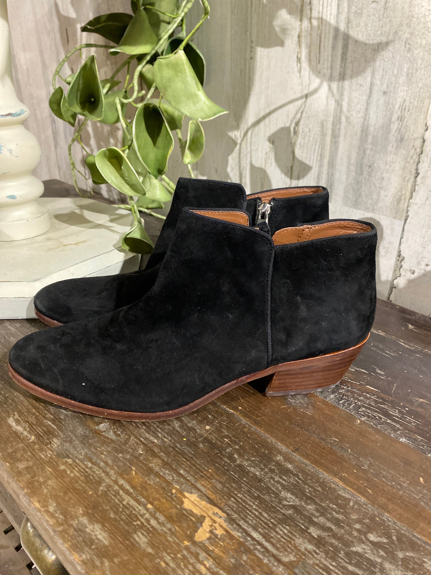 Womens Sam Edelman Suede Booties Sz 9
