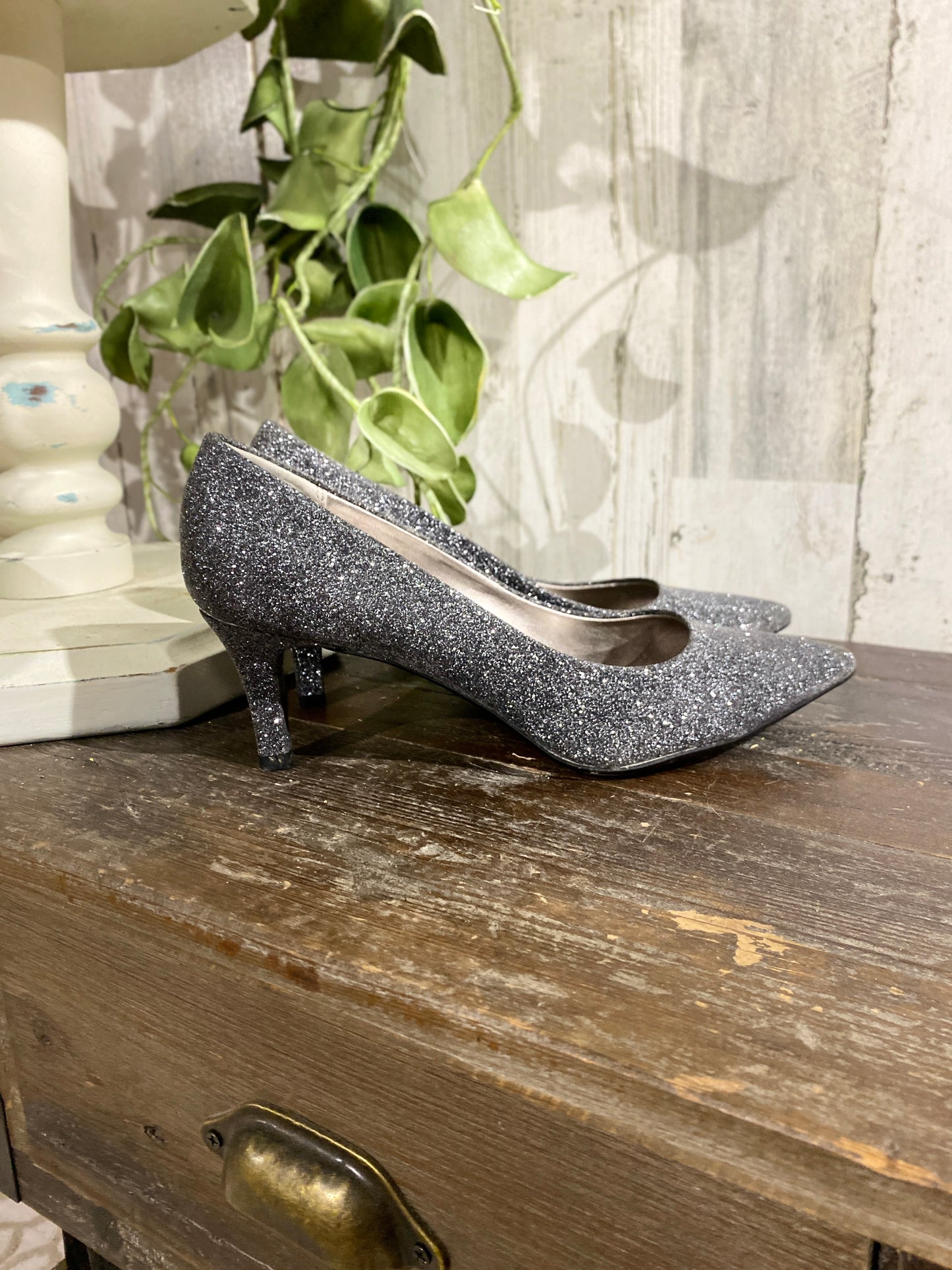 Womens Monet Pumps Sz 8