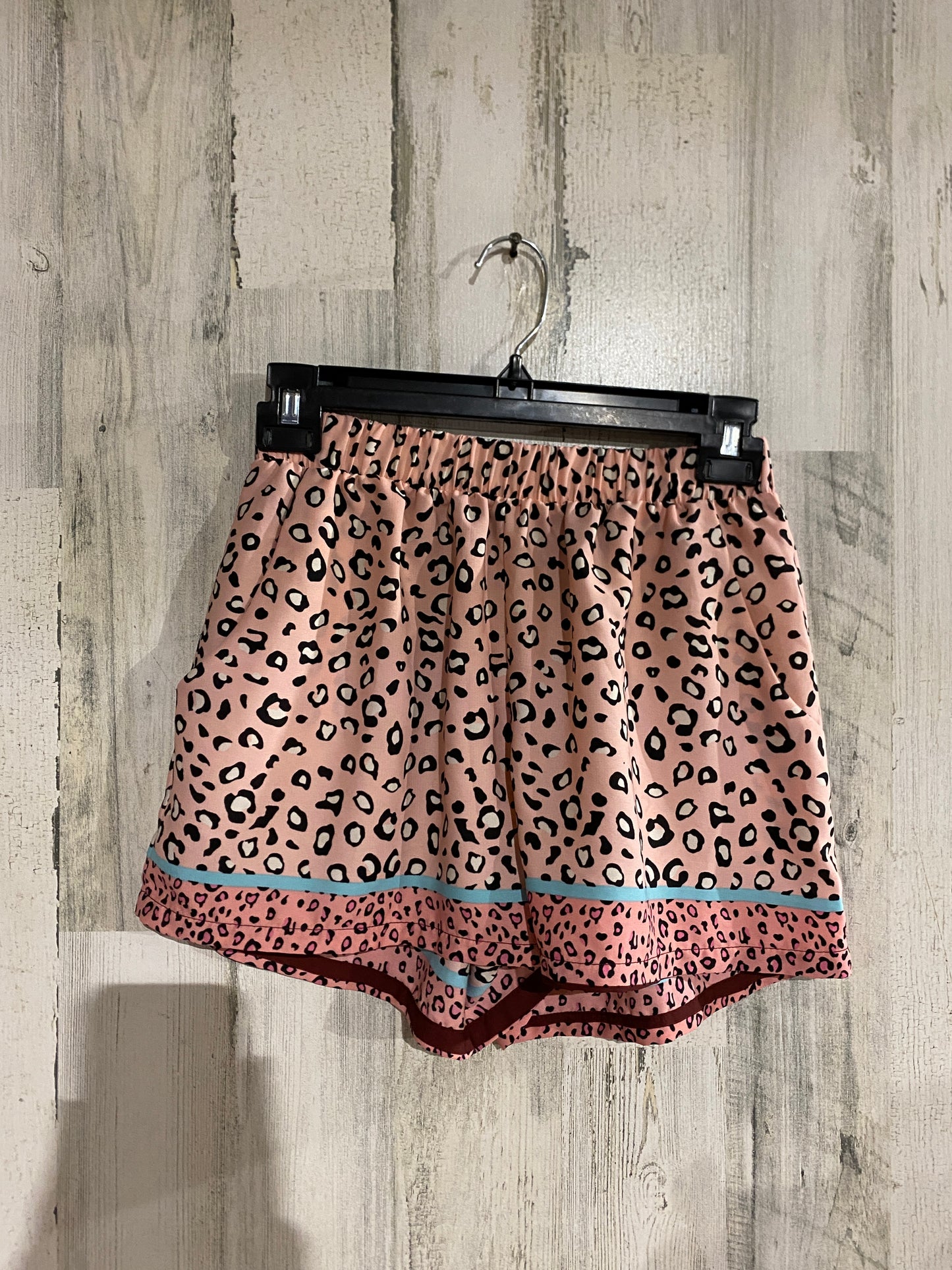 Womens Tych Shorts Sz Medium