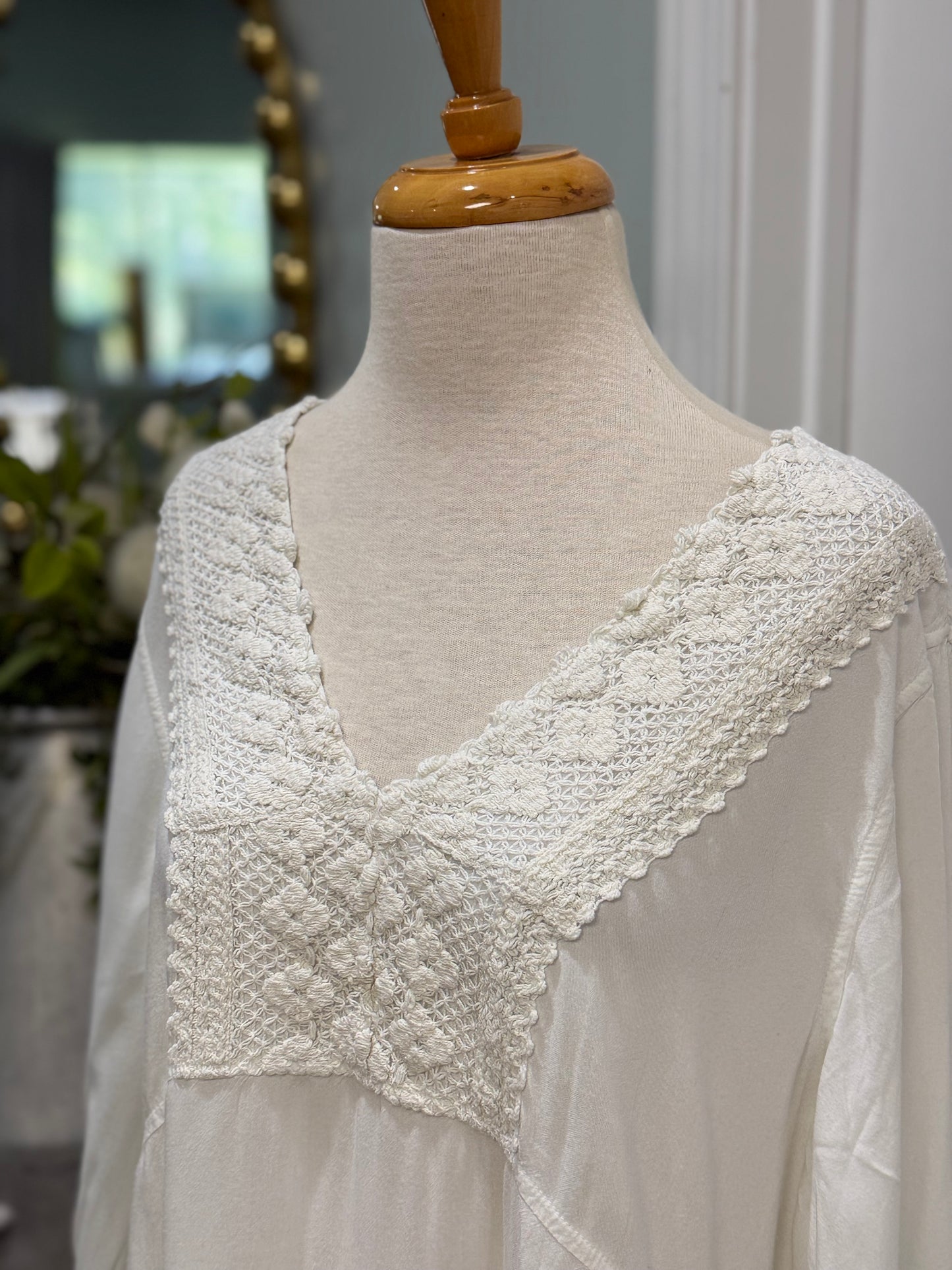 Womens Angie Embroidered Blouse Size 2X