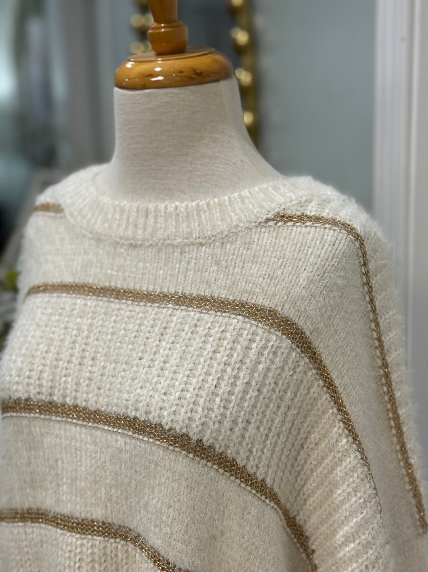 Womens Fuzzy White & Gold Sweater Large NWT $45