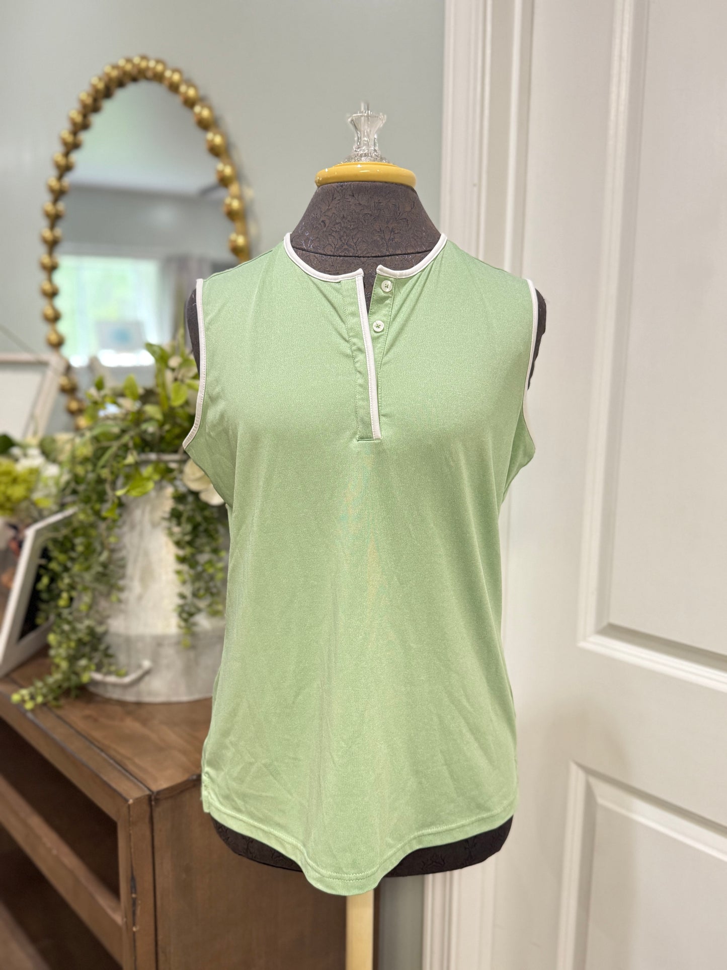 Womens Oxford Golf Tank Medium EUC