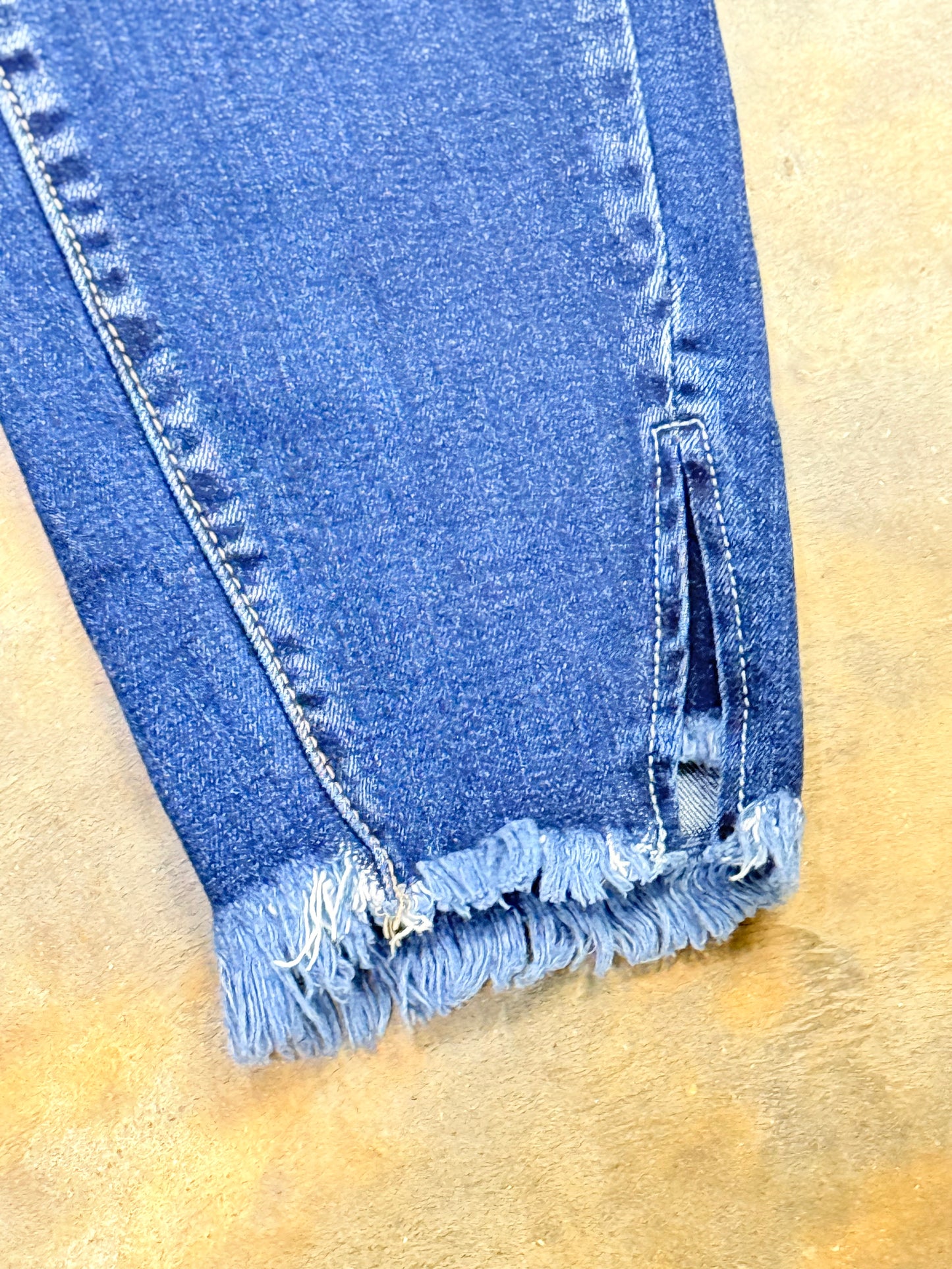 Womens Kancan Skinny Jeans Size 15/32 EUC