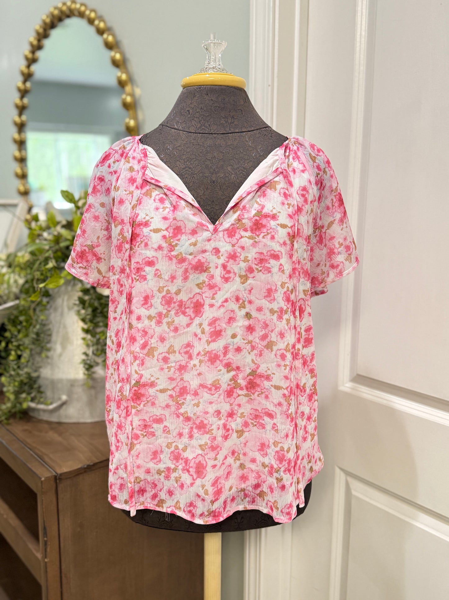 Womens Pink Floral Blouse Medium EUC