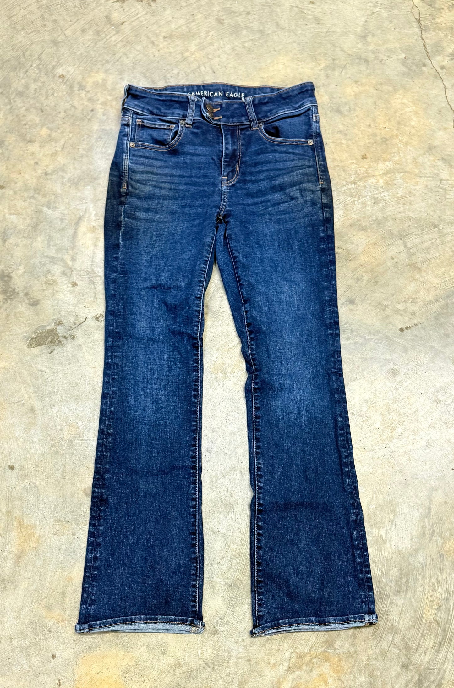 Womens American Eagle Boot Cut Jeans Size 8 EUC