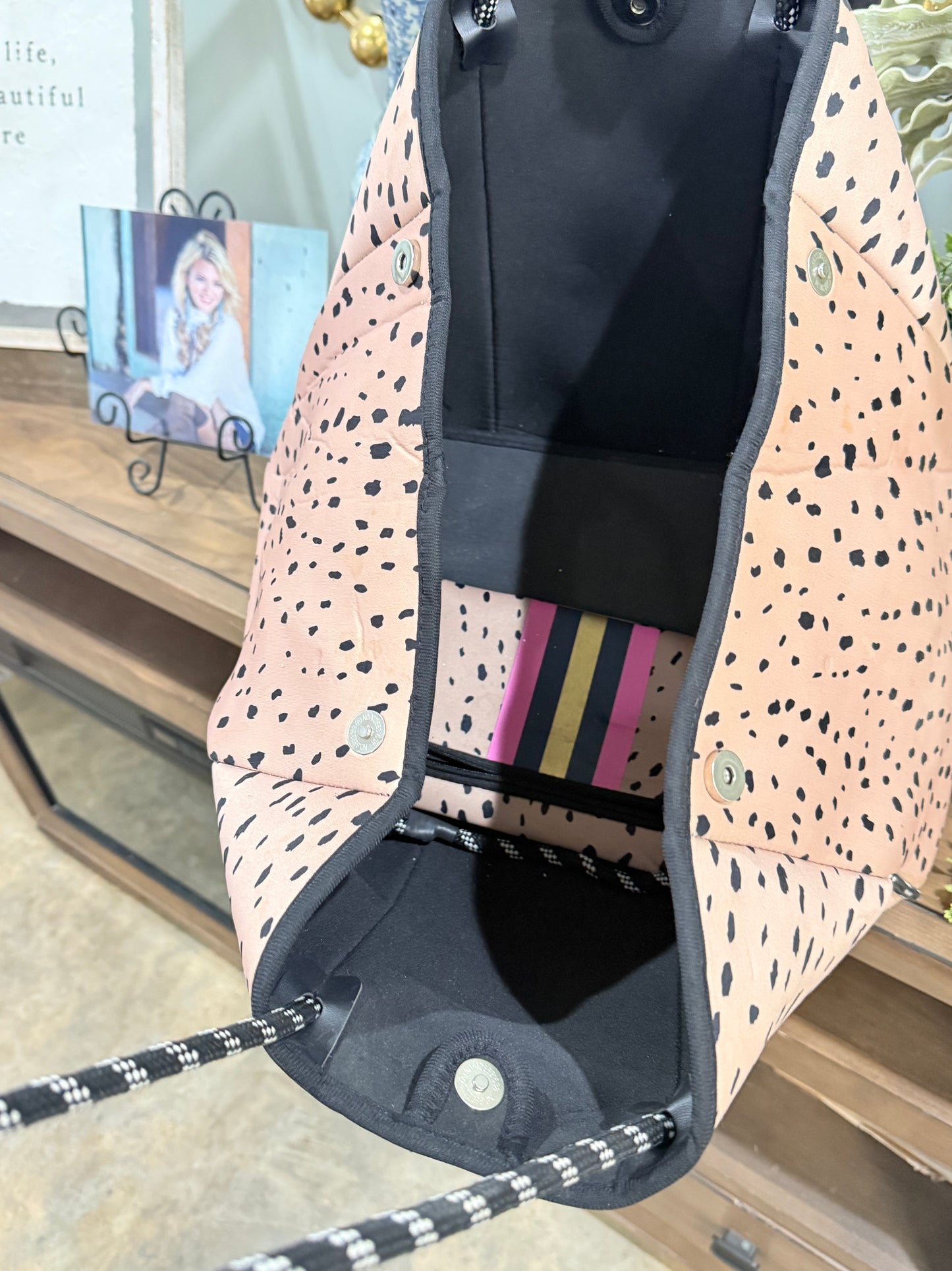Leopard Neoprene Tote EUC