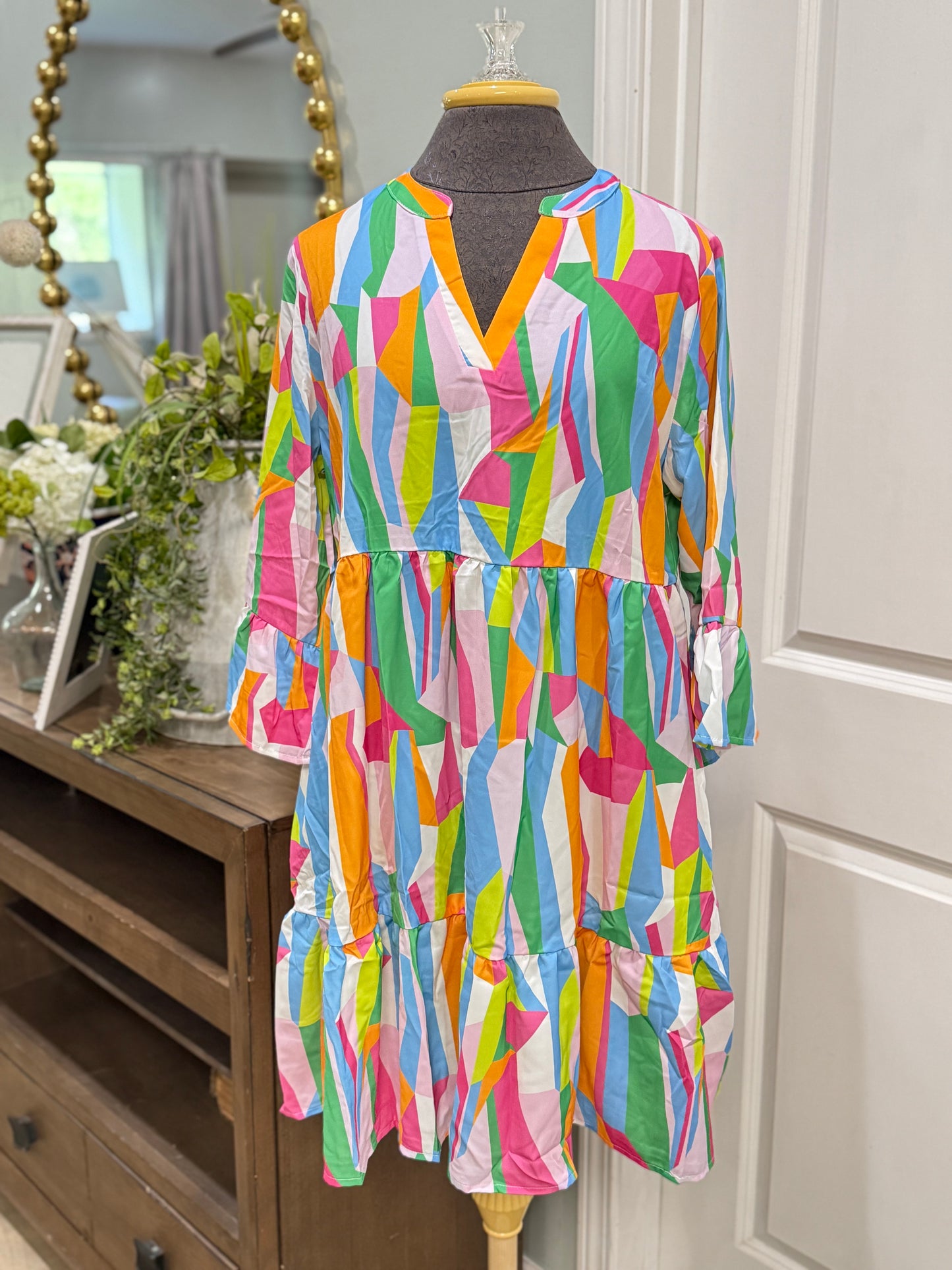 Womens Abstract Ruffle Dress Large NWOT