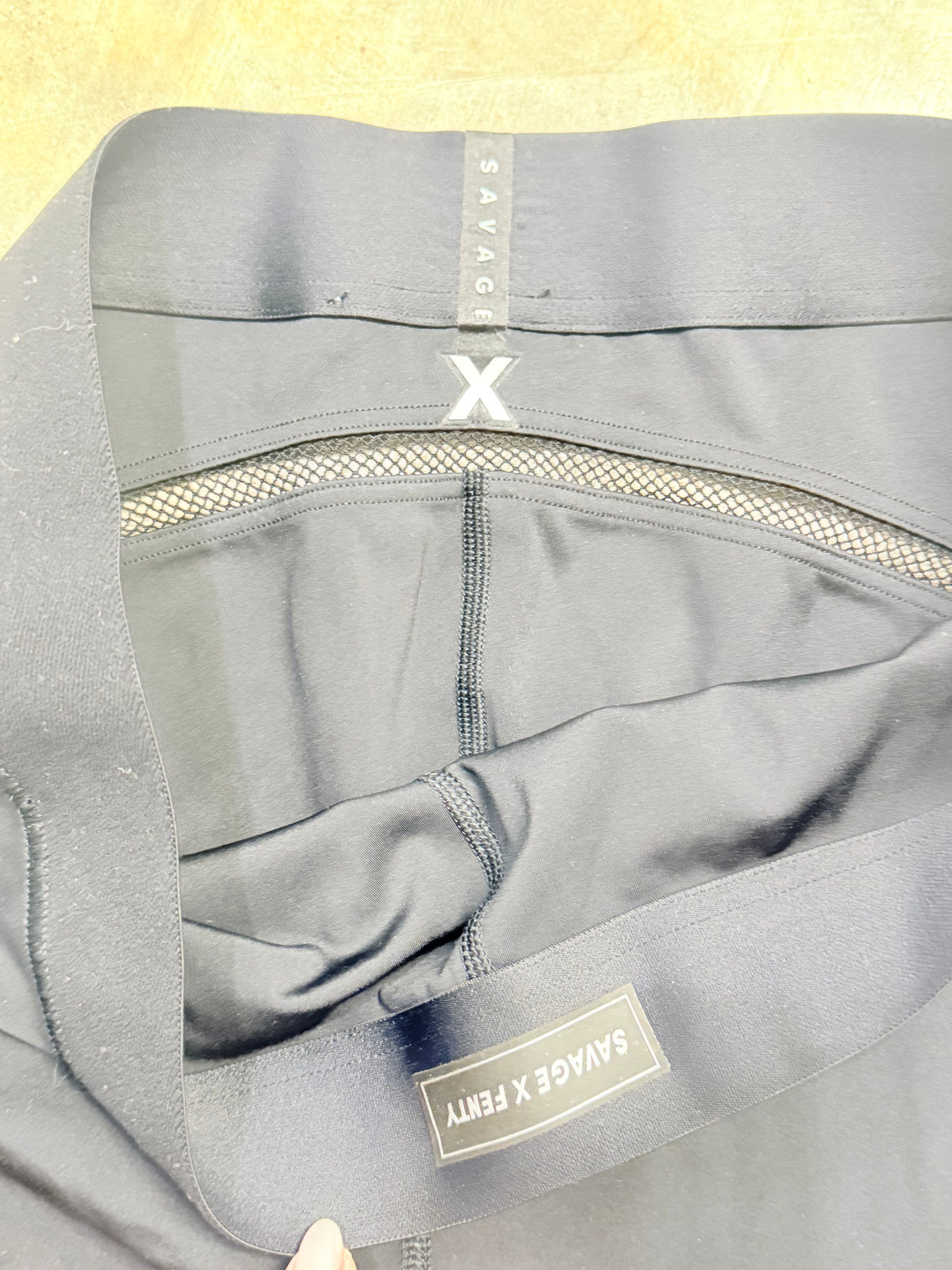 Womens Savage X Fenty Leggings EUC