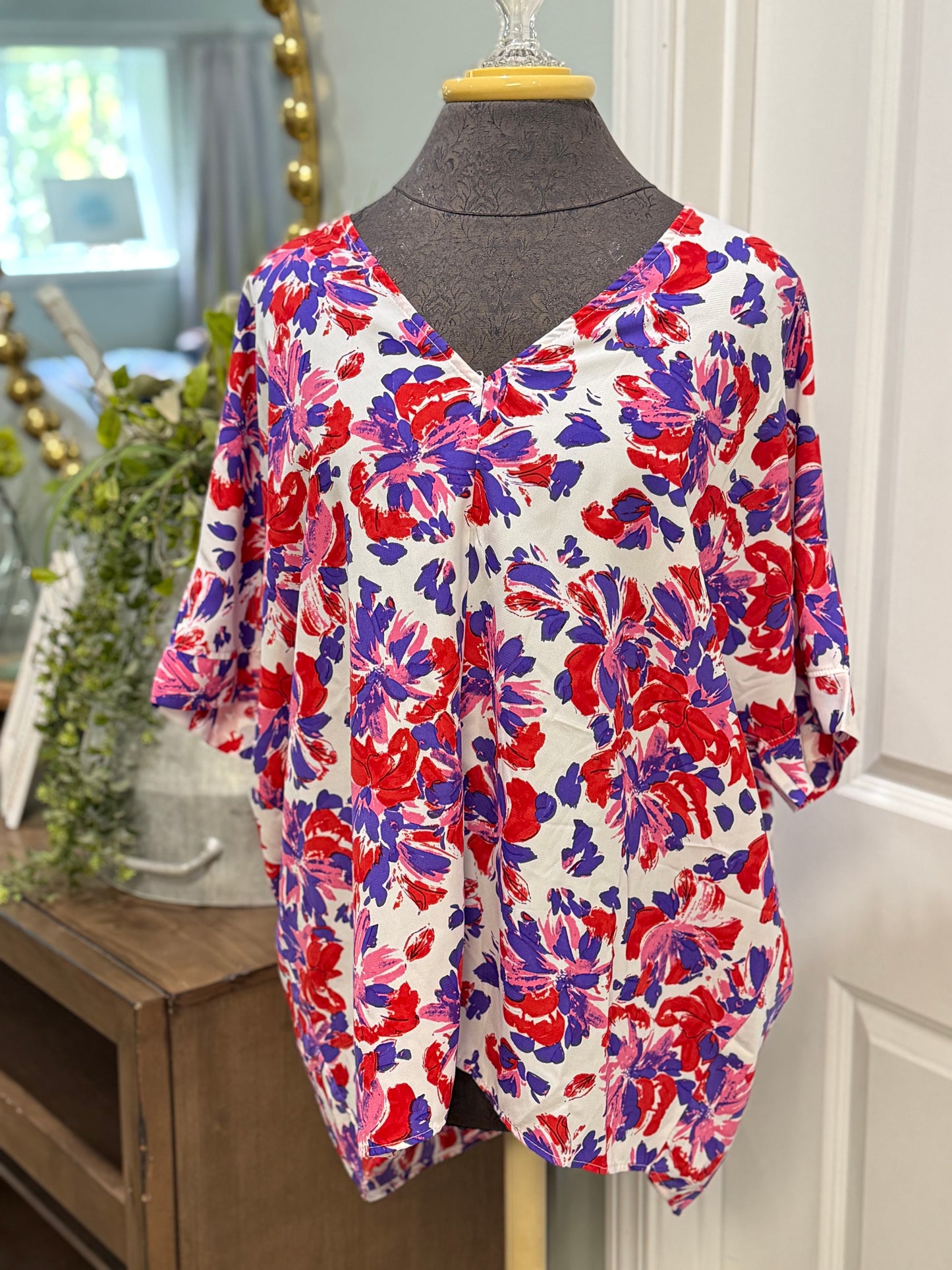 Womens First Love Blouse Medium EUC