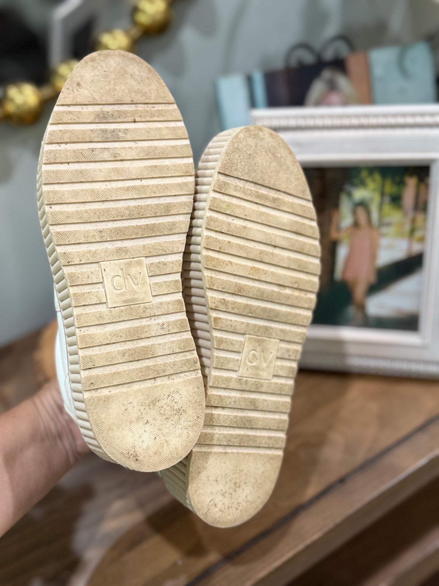 Womens Dolce Vita Platform Shoes Size 10 LIKE NEW