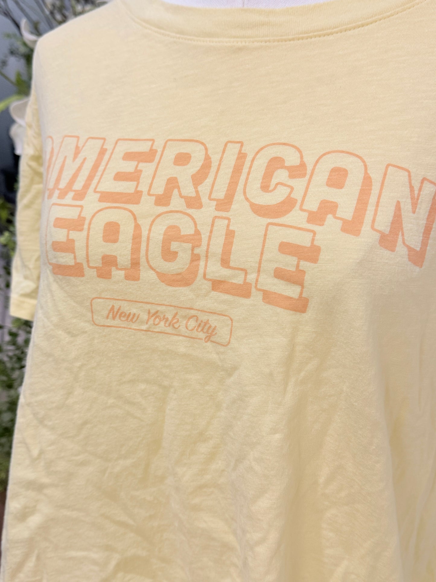 Womens Yellow American Eagle Cropped Tshirt Size XL EUC