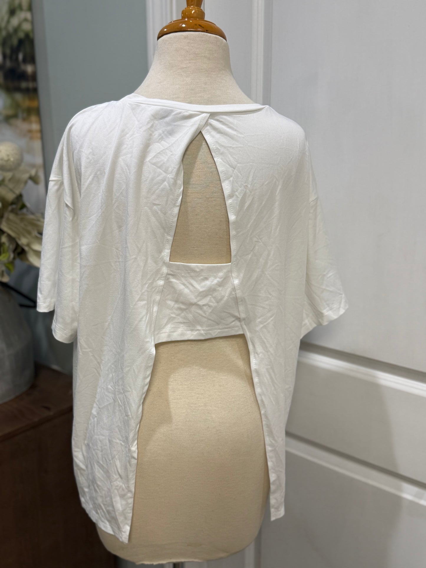 Womens White Cut out Tshirt Size XL