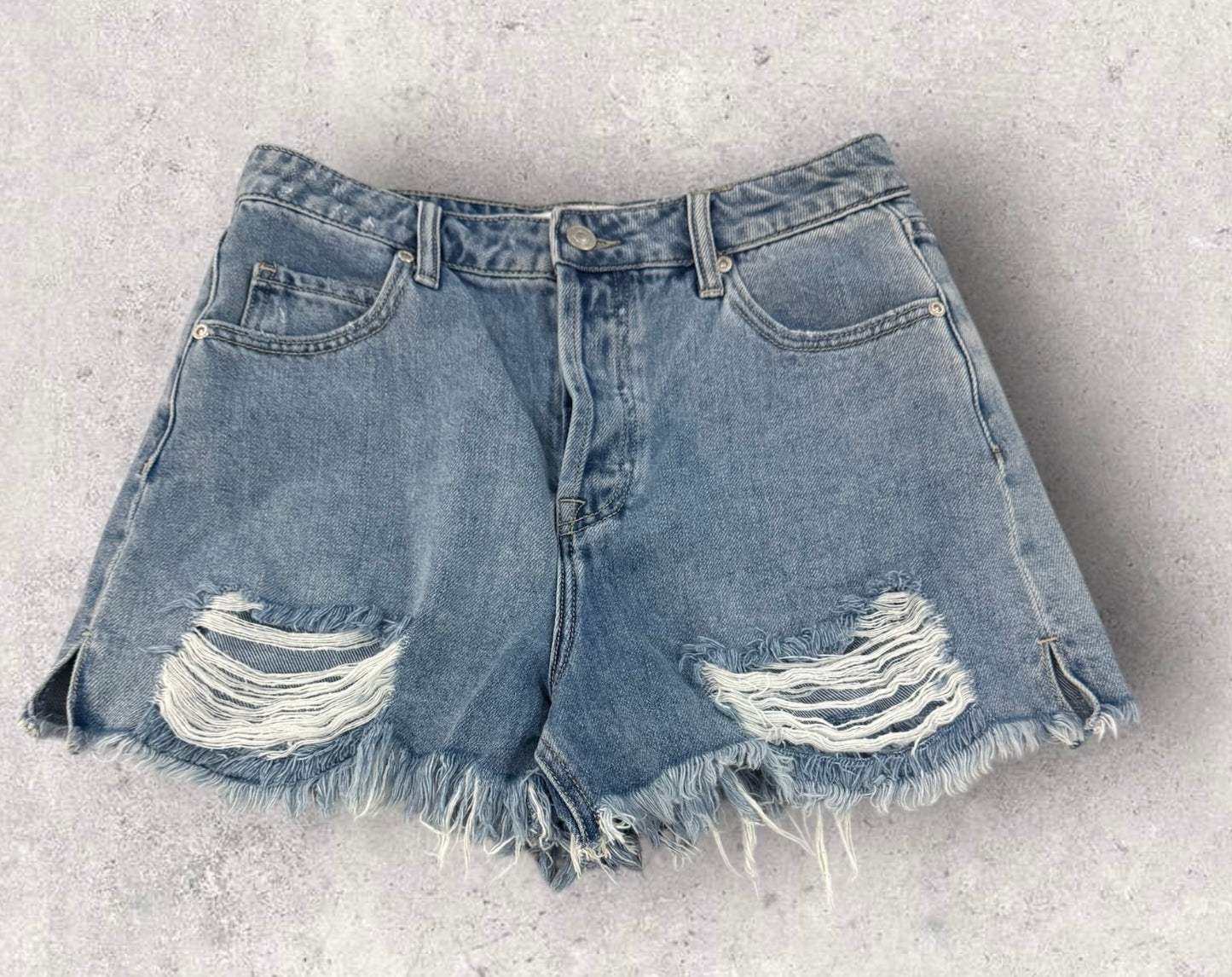Womens Endless Rose Denim Shorts Size Medium