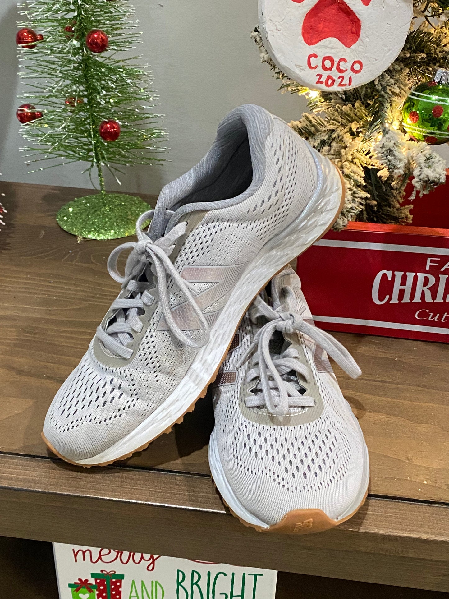 Womens New Balance Sneakers Size 8.5