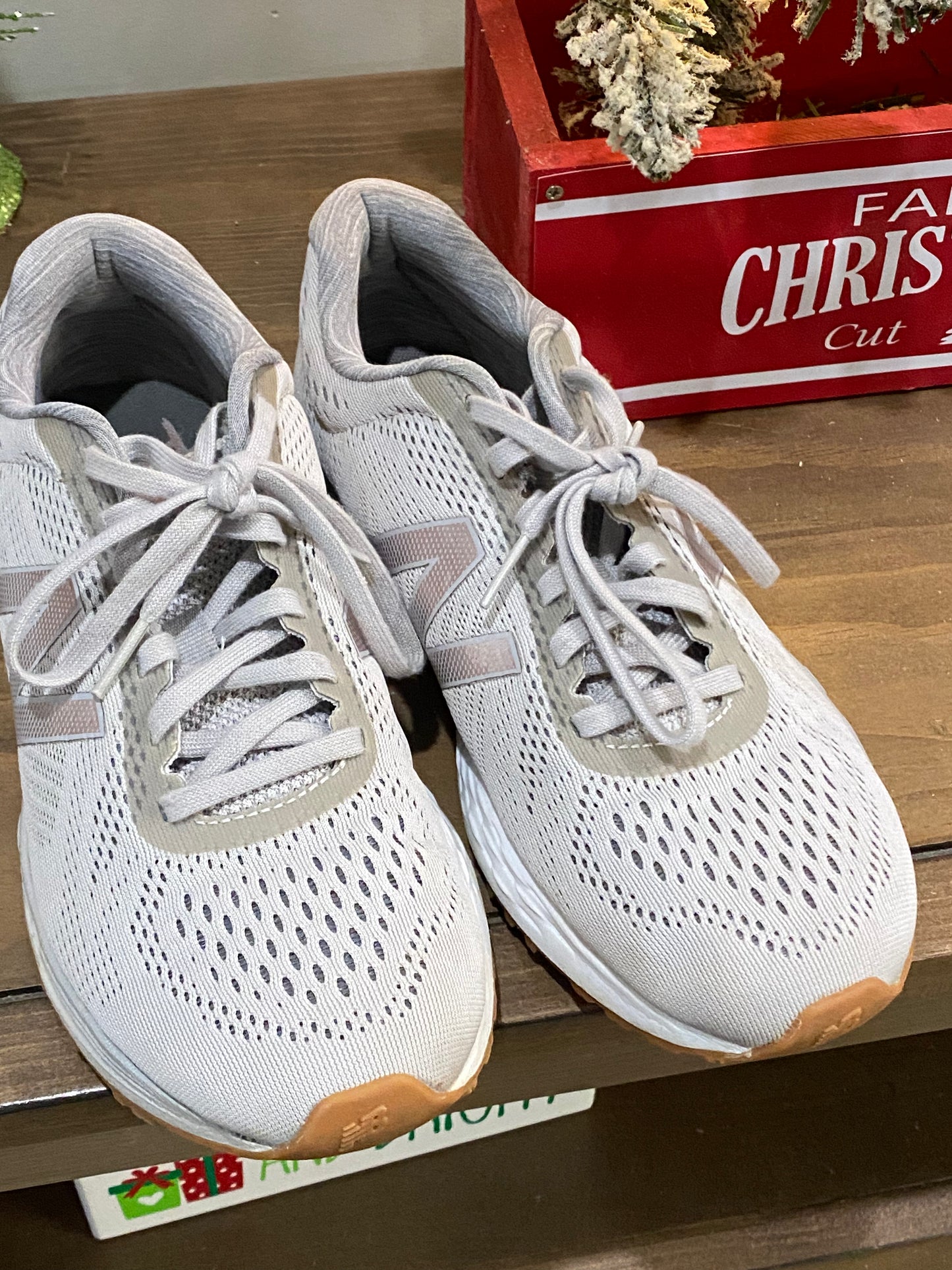 Womens New Balance Sneakers Size 8.5