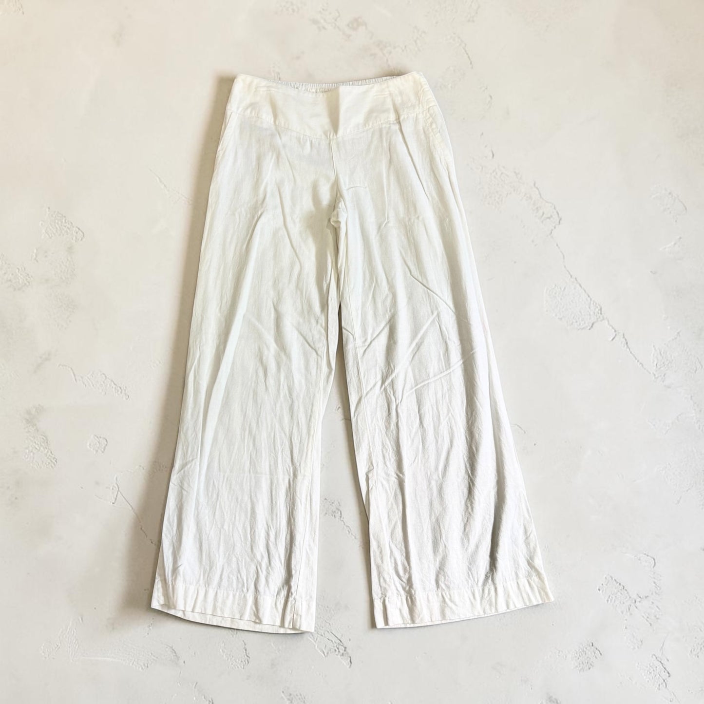 Womens White Cato Pants Size Medium & Large EUC