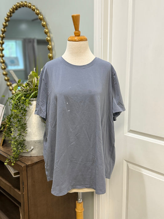 Womens Lululmeon Tee Size 18