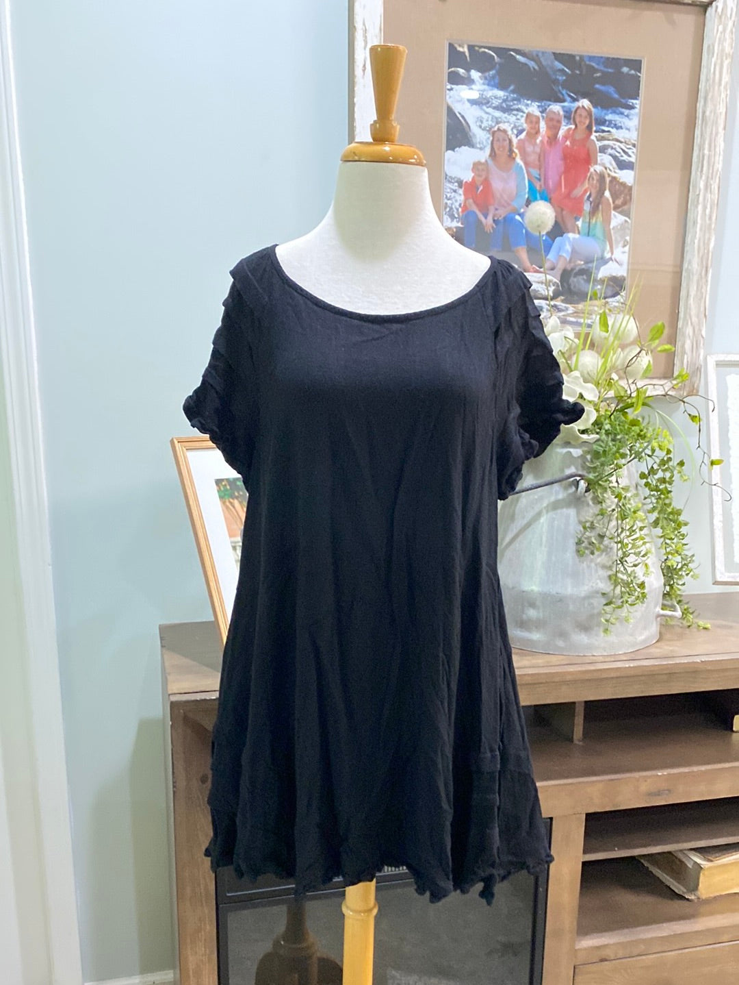 Womens Umgee Black Linen Dress Size Large MARKDOWN